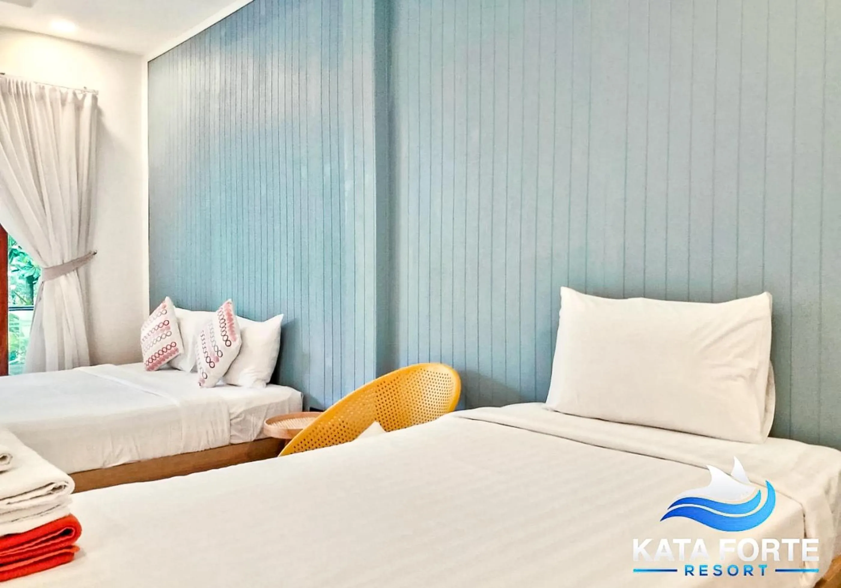 Bedroom, Bed in Kata Forte Resort