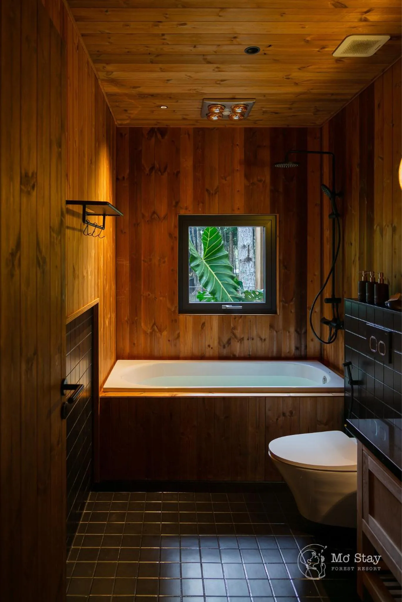 Shower in Mơ Stay - Forest Resort