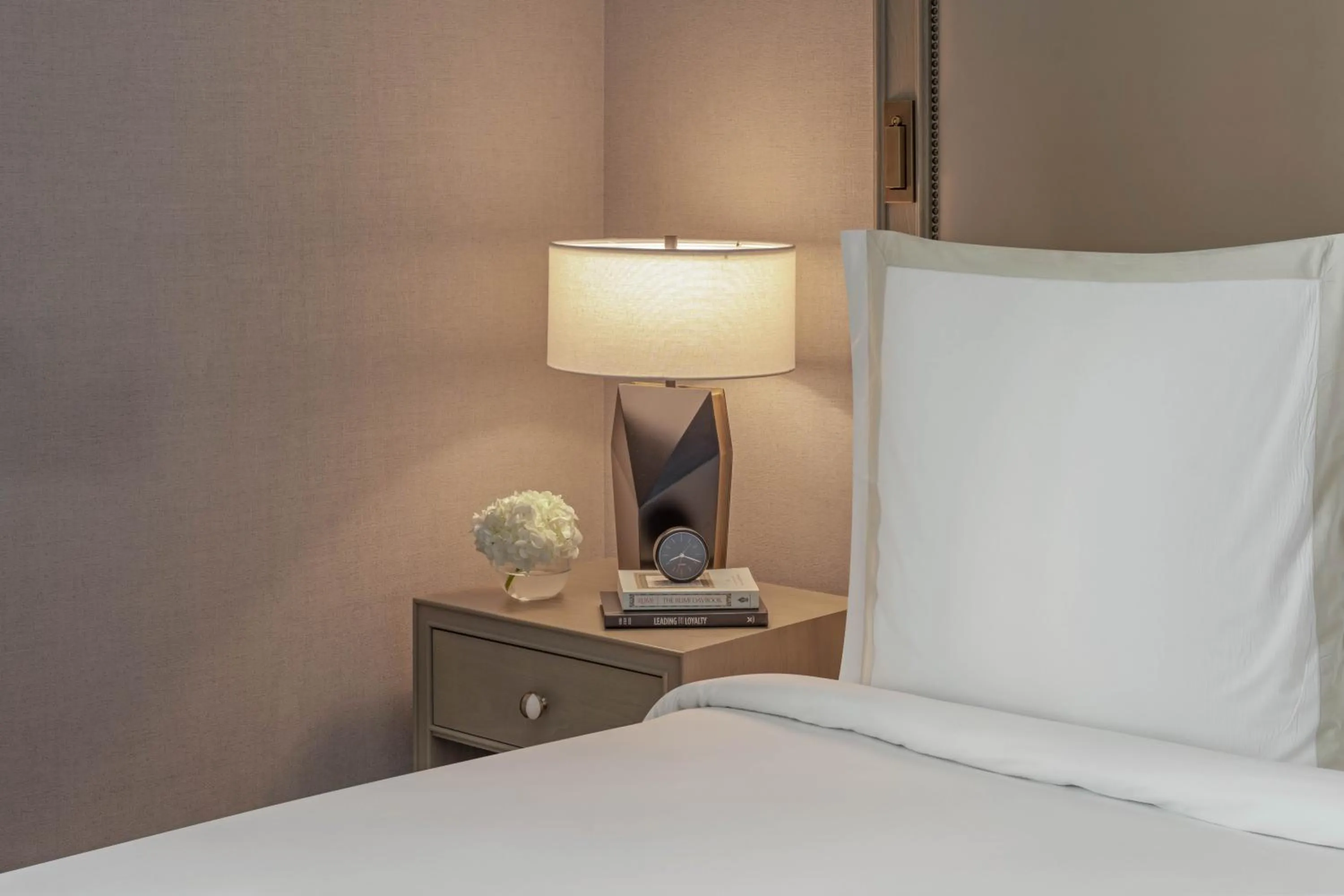 Bed in Jumeirah Jabal Omar Makkah