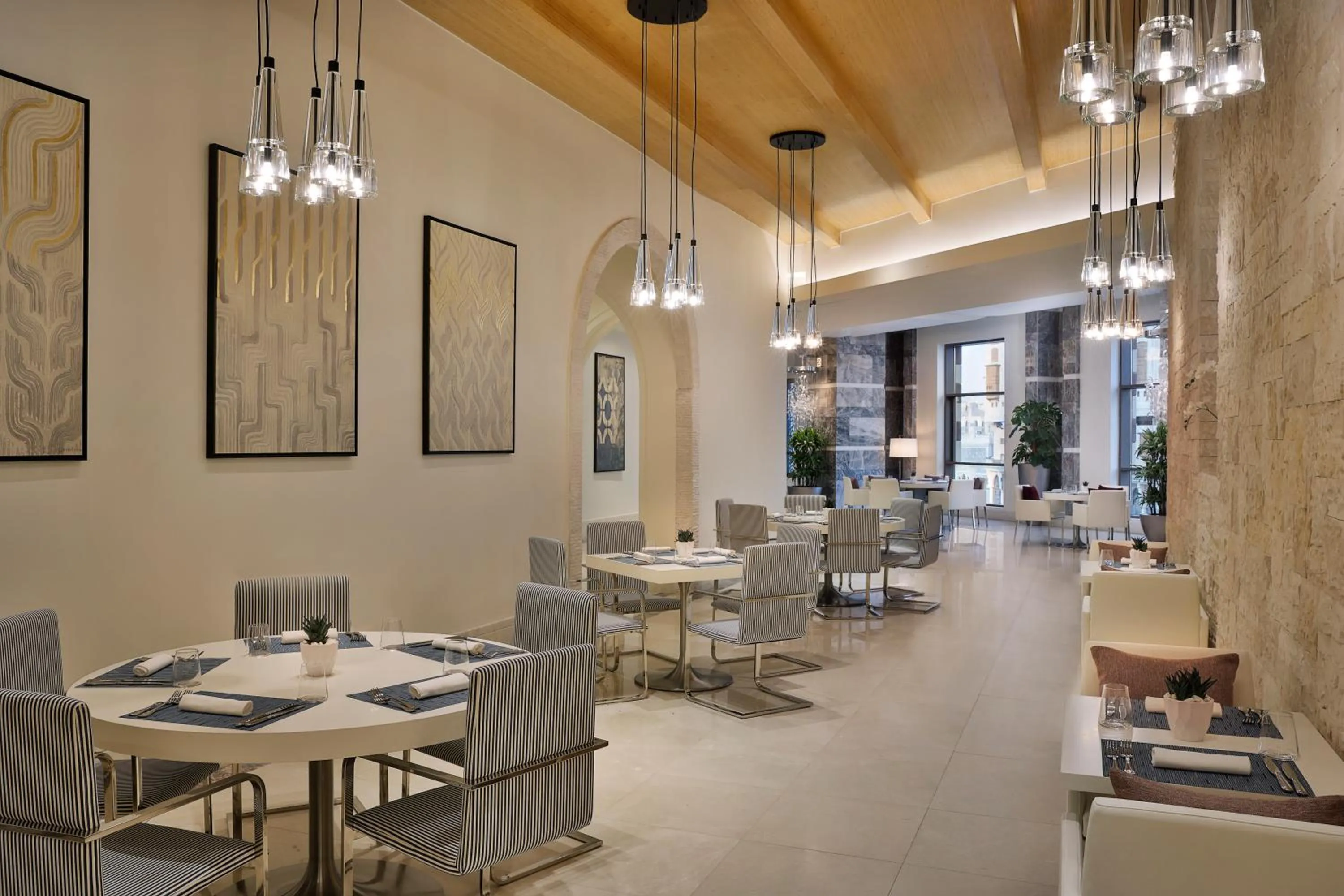 Restaurant/places to eat in Jumeirah Jabal Omar Makkah