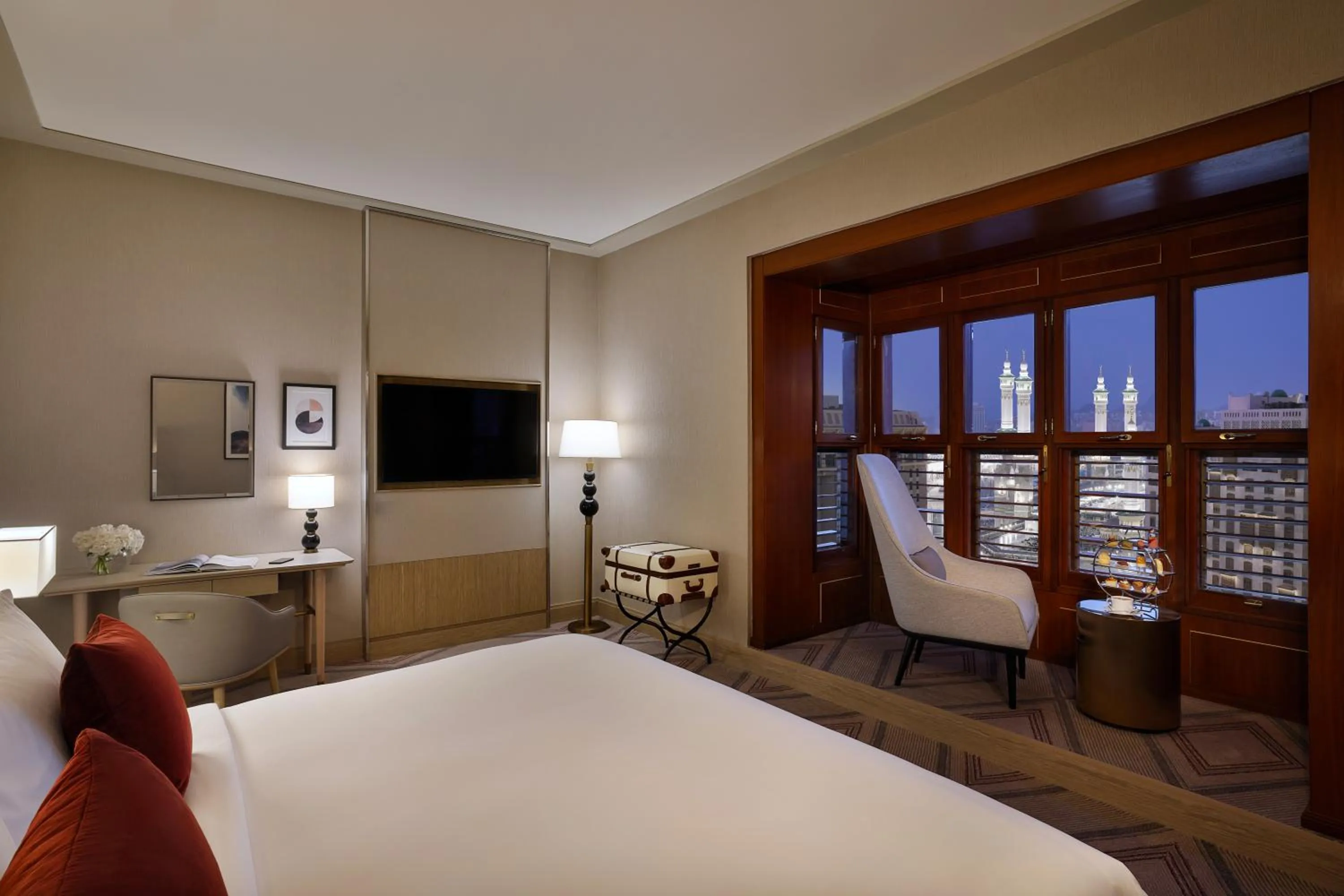 Bedroom, Bed in Jumeirah Jabal Omar Makkah