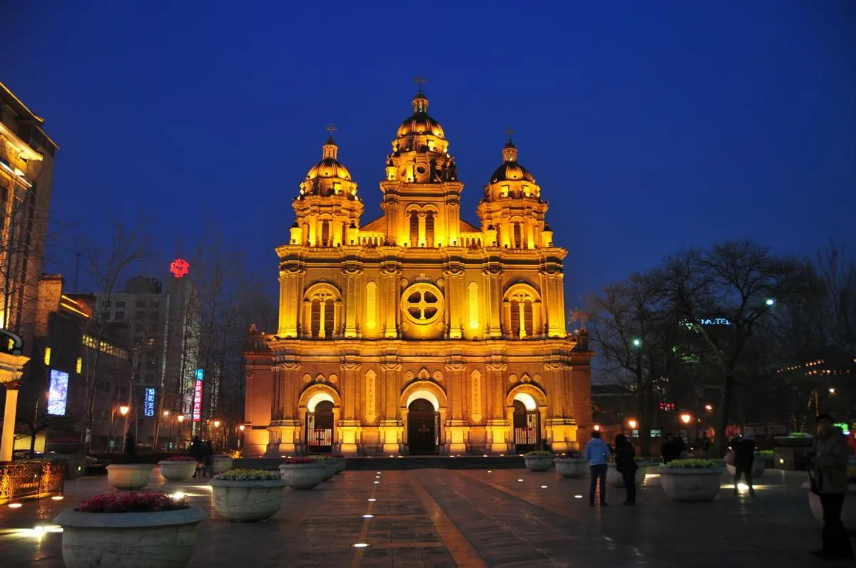 East Sacred Hotel-Beijing Tiananmen Square,the Forbidden City,Wangfujing Street