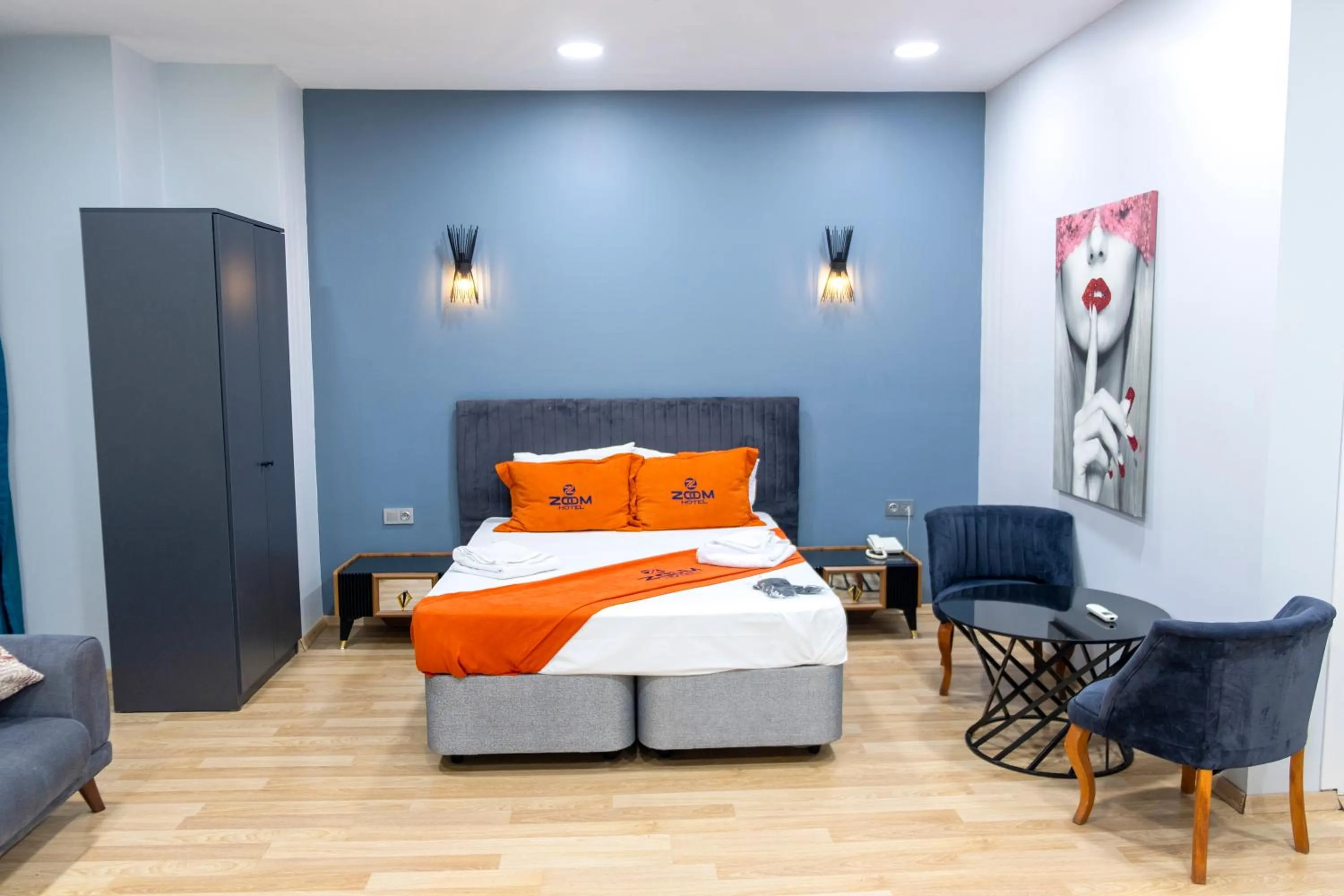 Photo of the whole room, Bed in ZOOM HOTEL