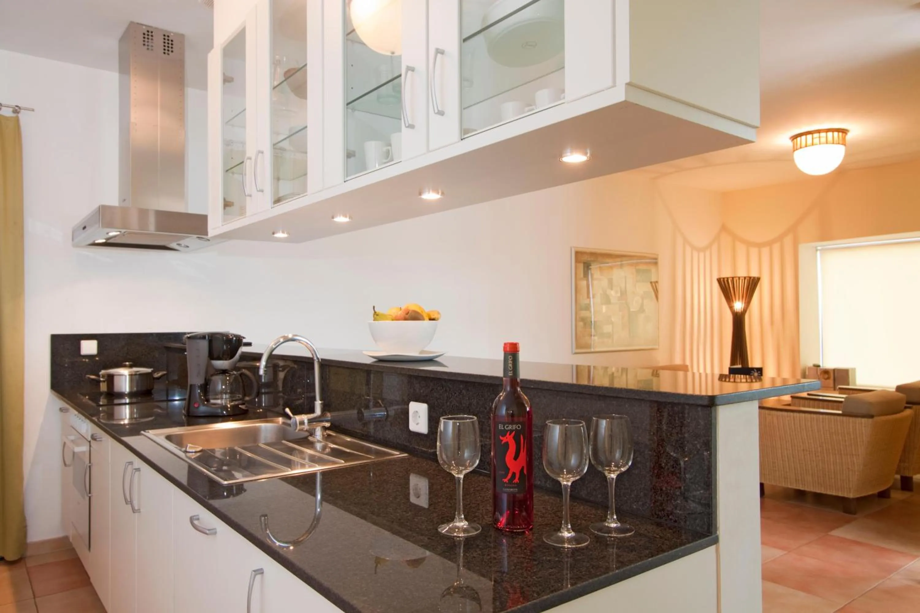 Kitchen or kitchenette in Playitas Villas - Sports Resort