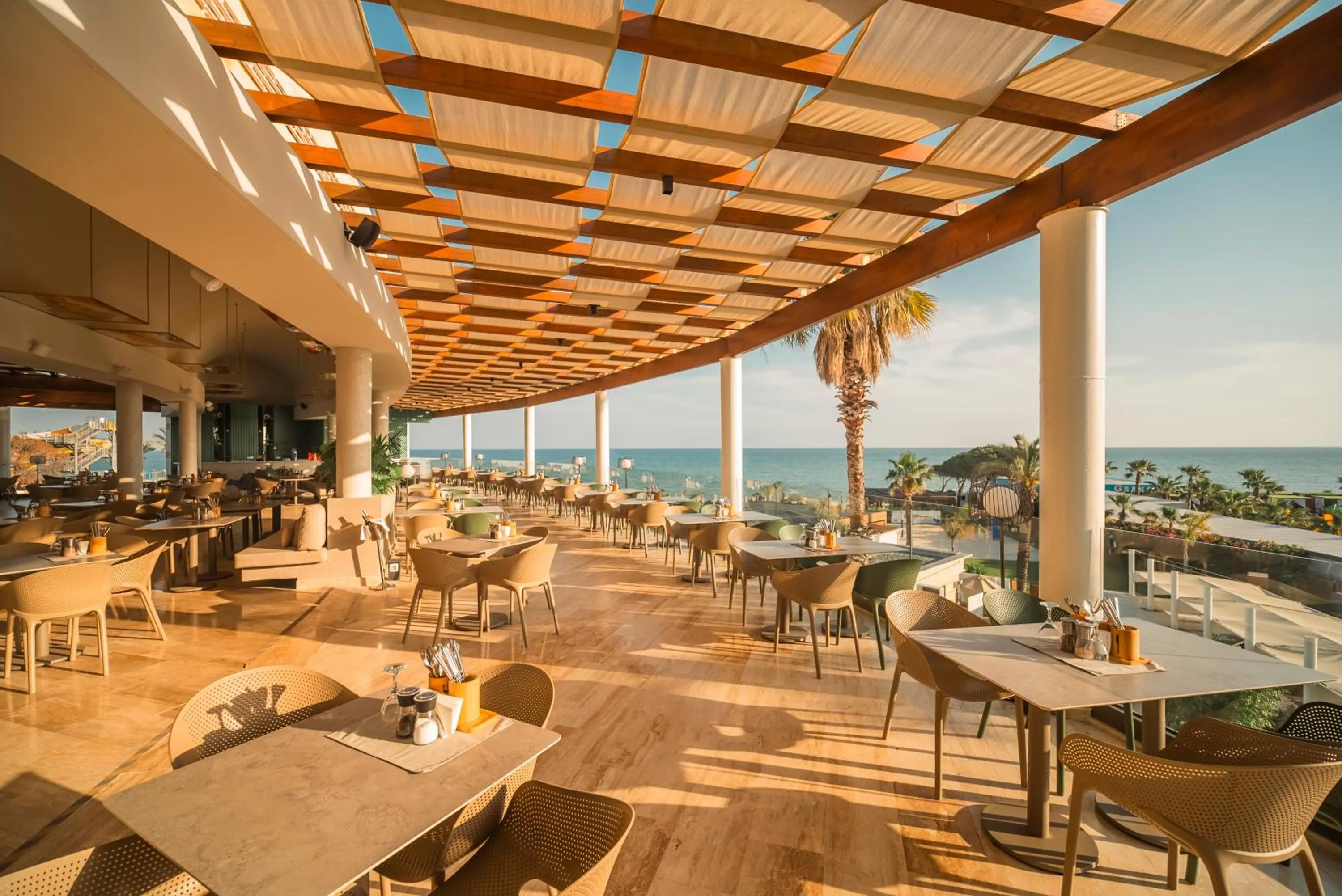 Restaurant/places to eat in Rixos Park Belek - The Land Of Legends Access