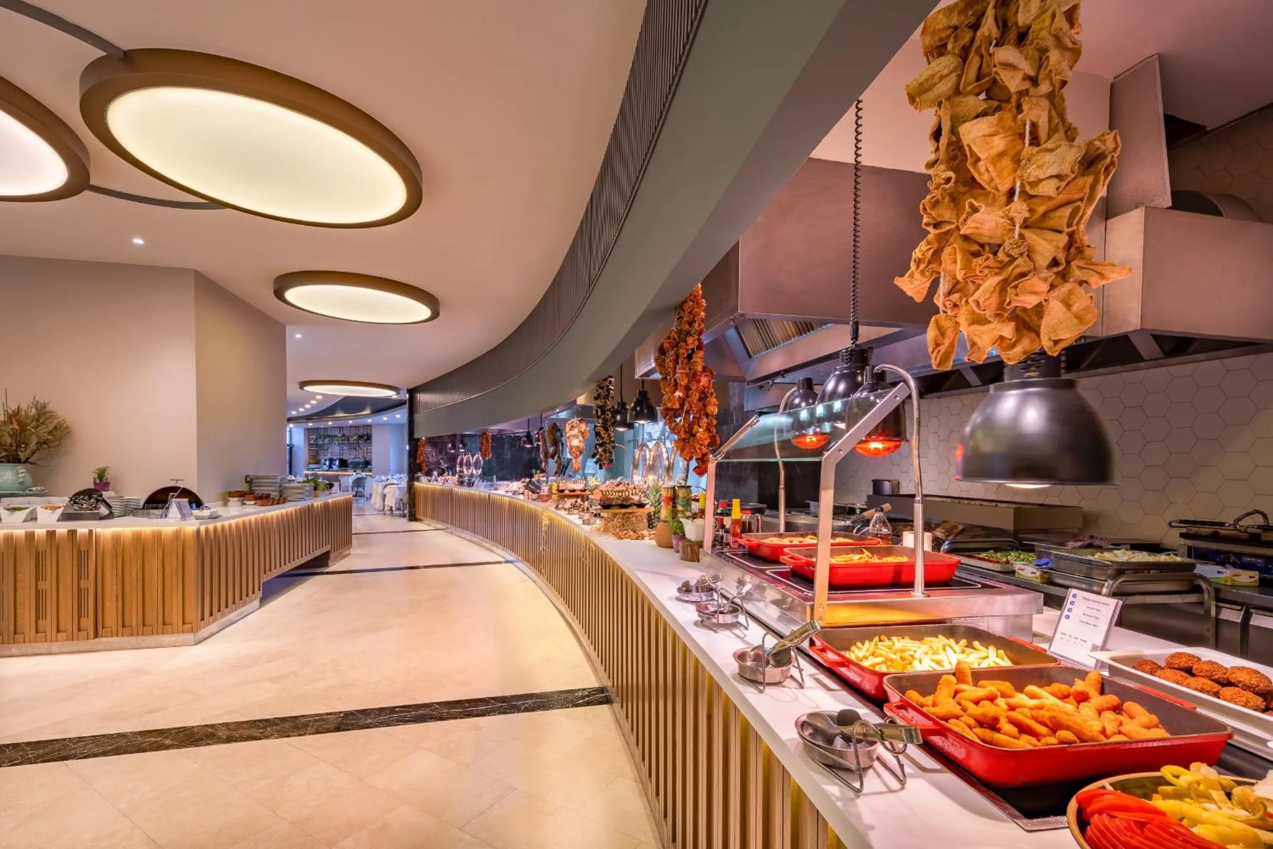 Restaurant/places to eat in Rixos Park Belek - The Land Of Legends Access