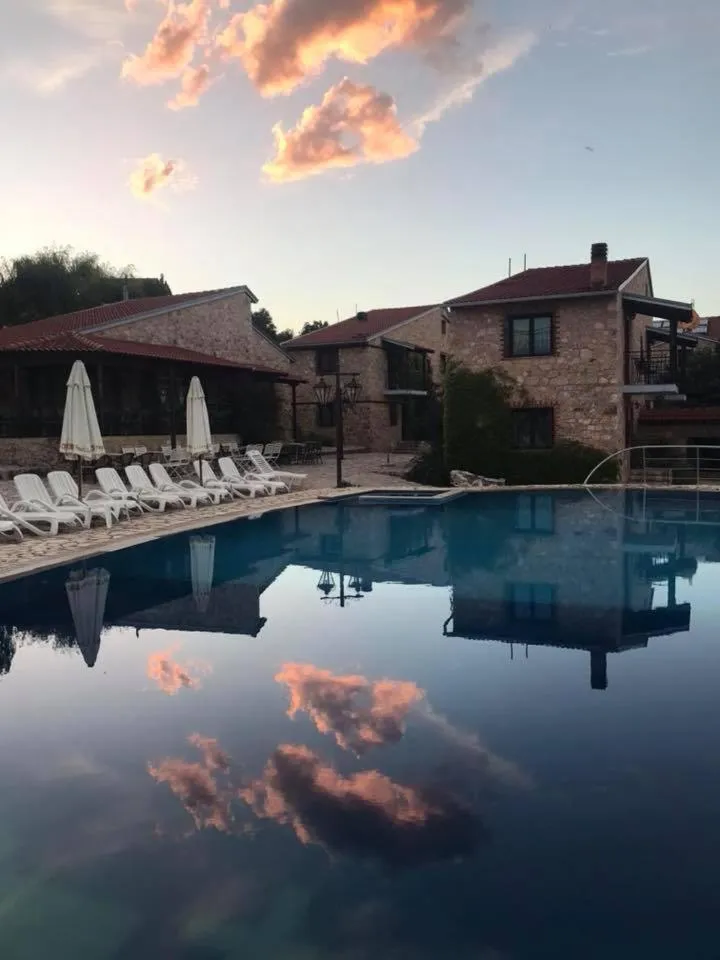 Swimming pool in Lithea Mountain Resort