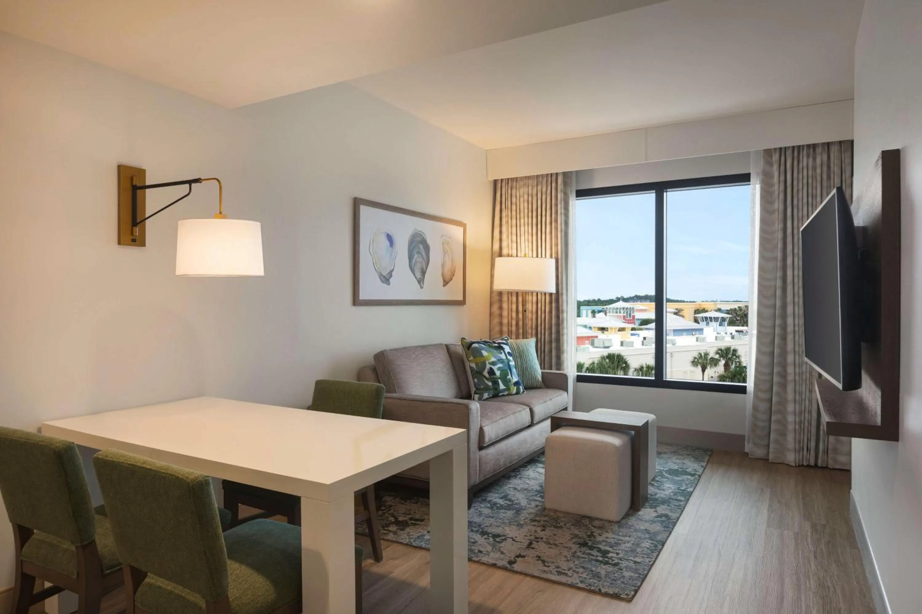 Living room in Embassy Suites By Hilton Panama City Beach Resort