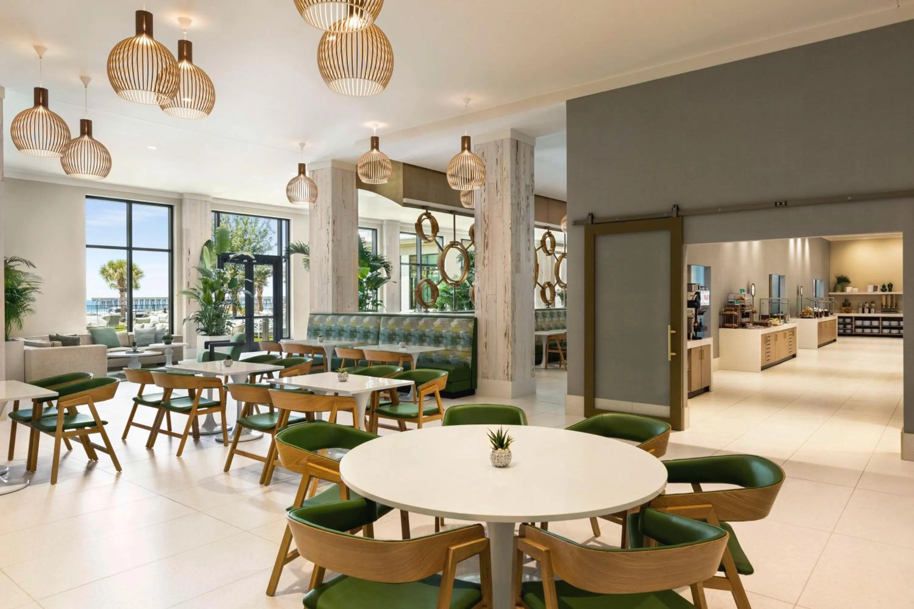 Restaurant/places to eat in Embassy Suites By Hilton Panama City Beach Resort