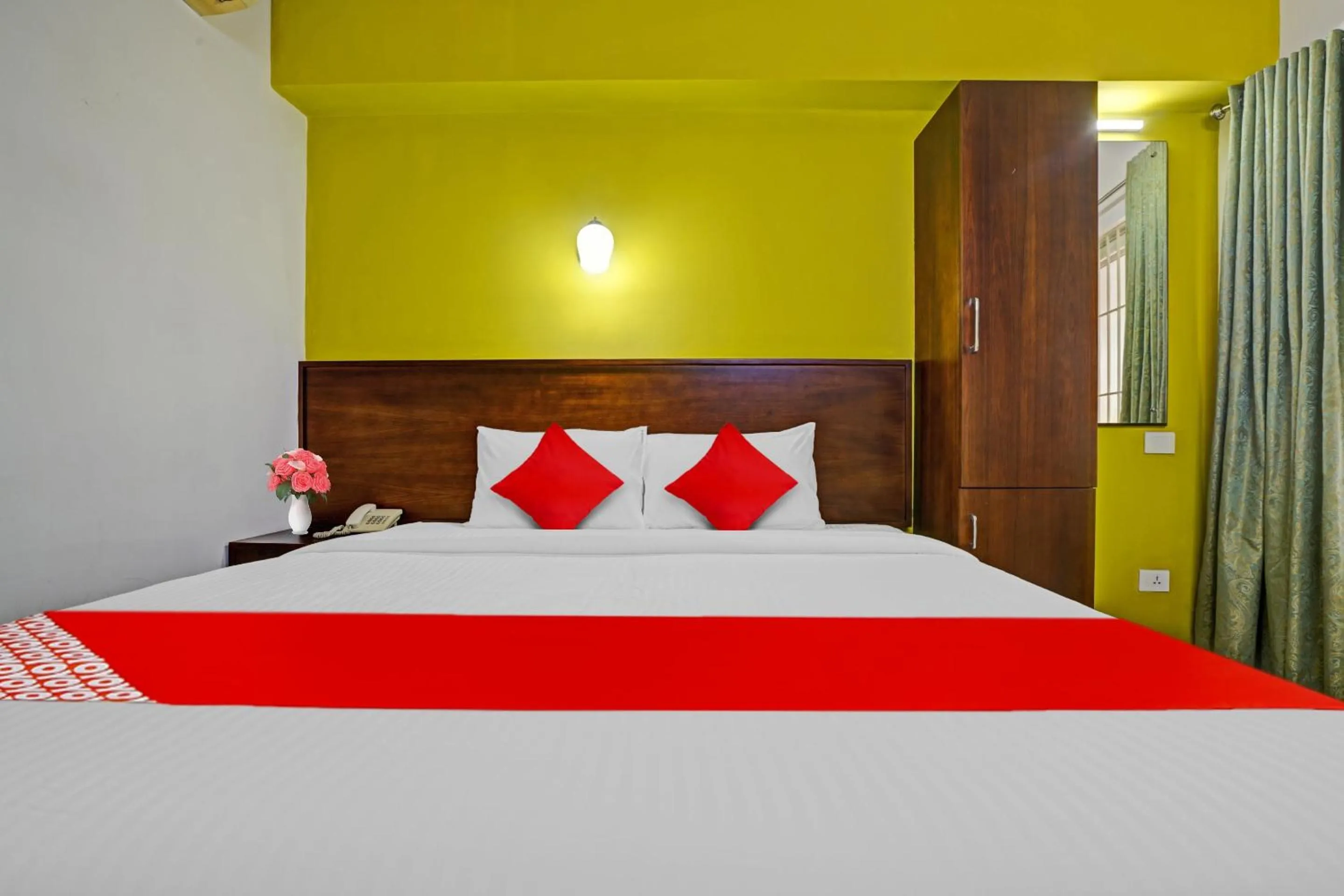 Bed in Hotel Signature Cochin