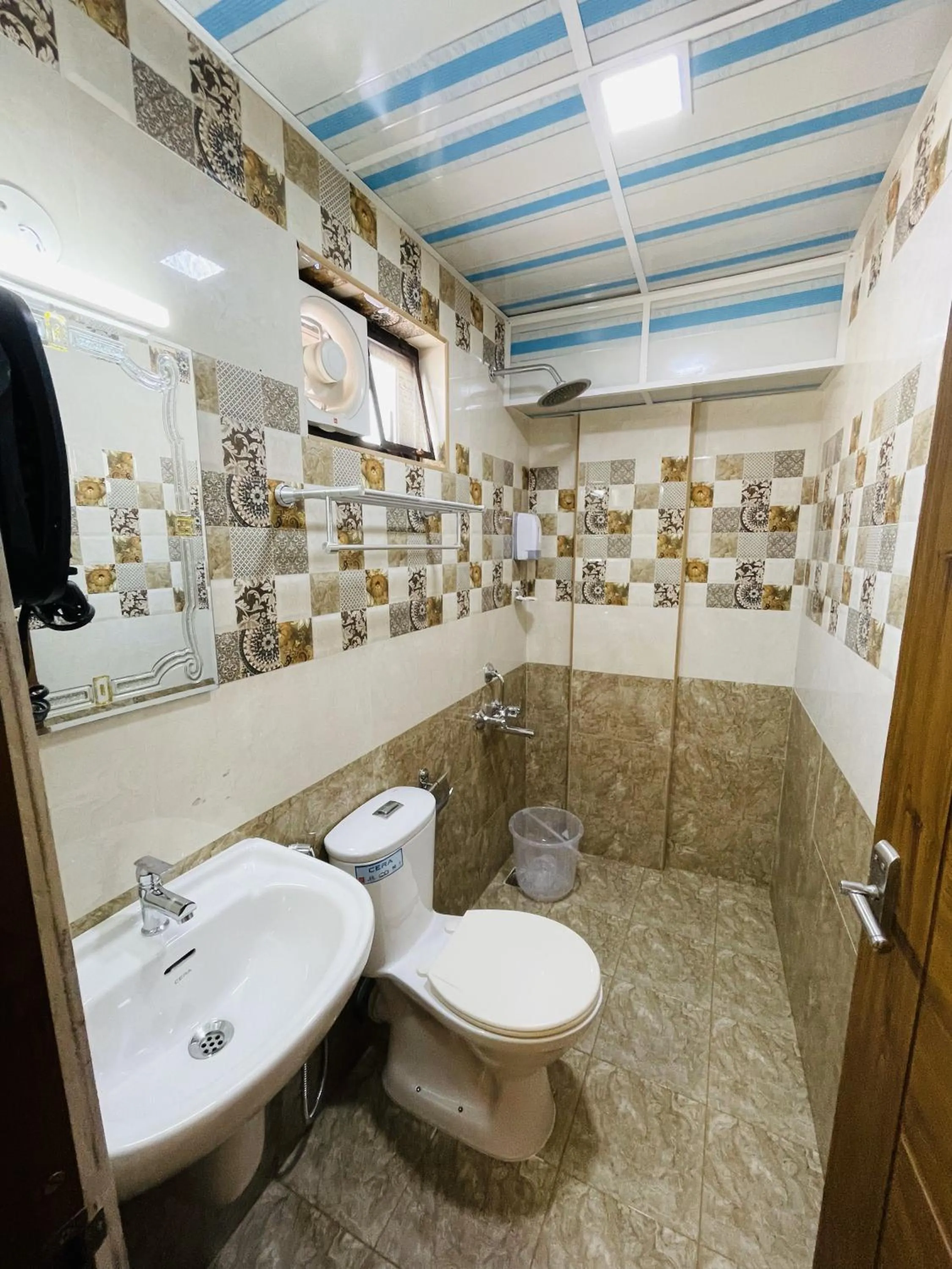 Bathroom in Hotel Signature Cochin