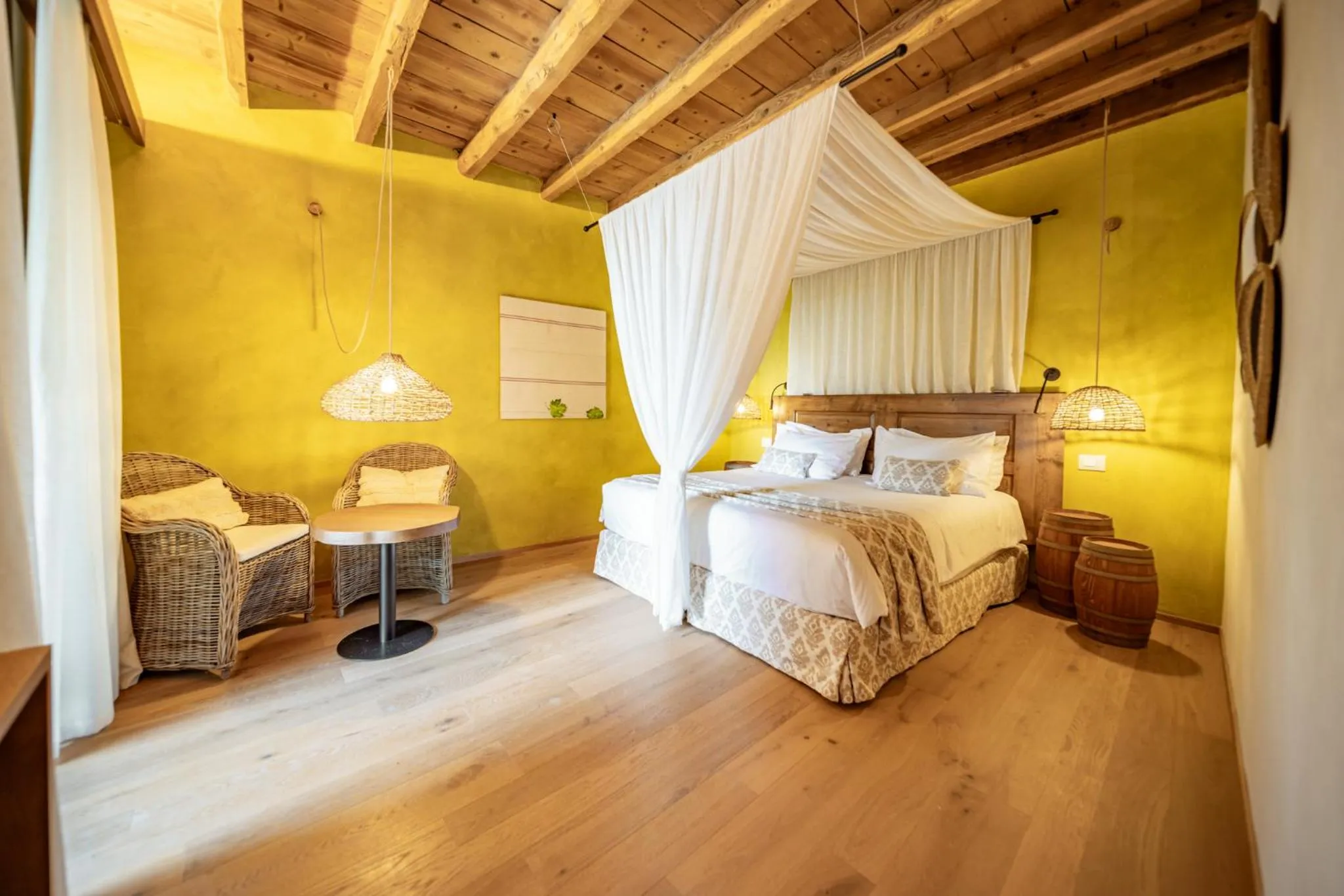 Bedroom, Bed in Conti Thun Wine Resort