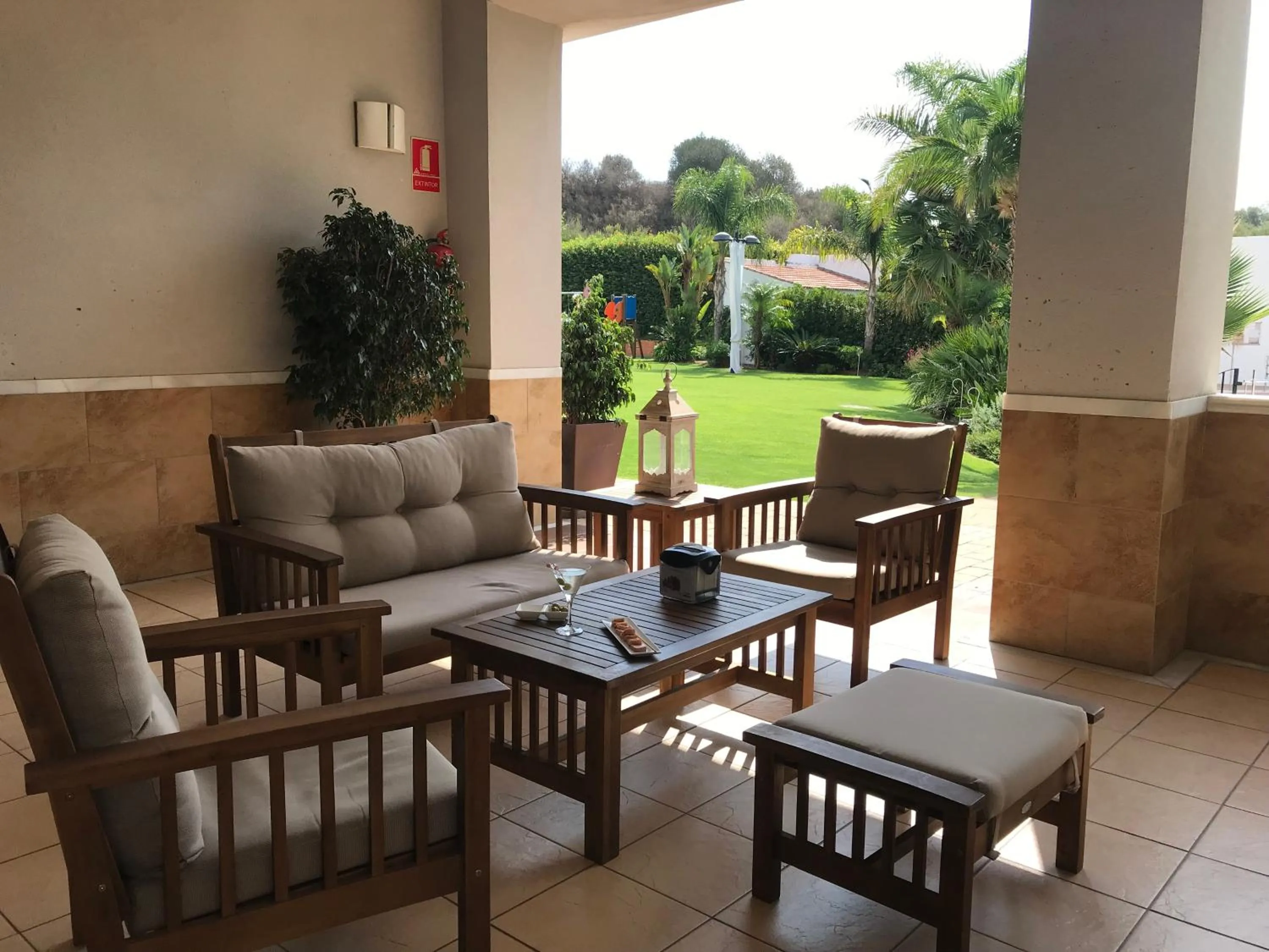 Patio in Hotel Montera Plaza