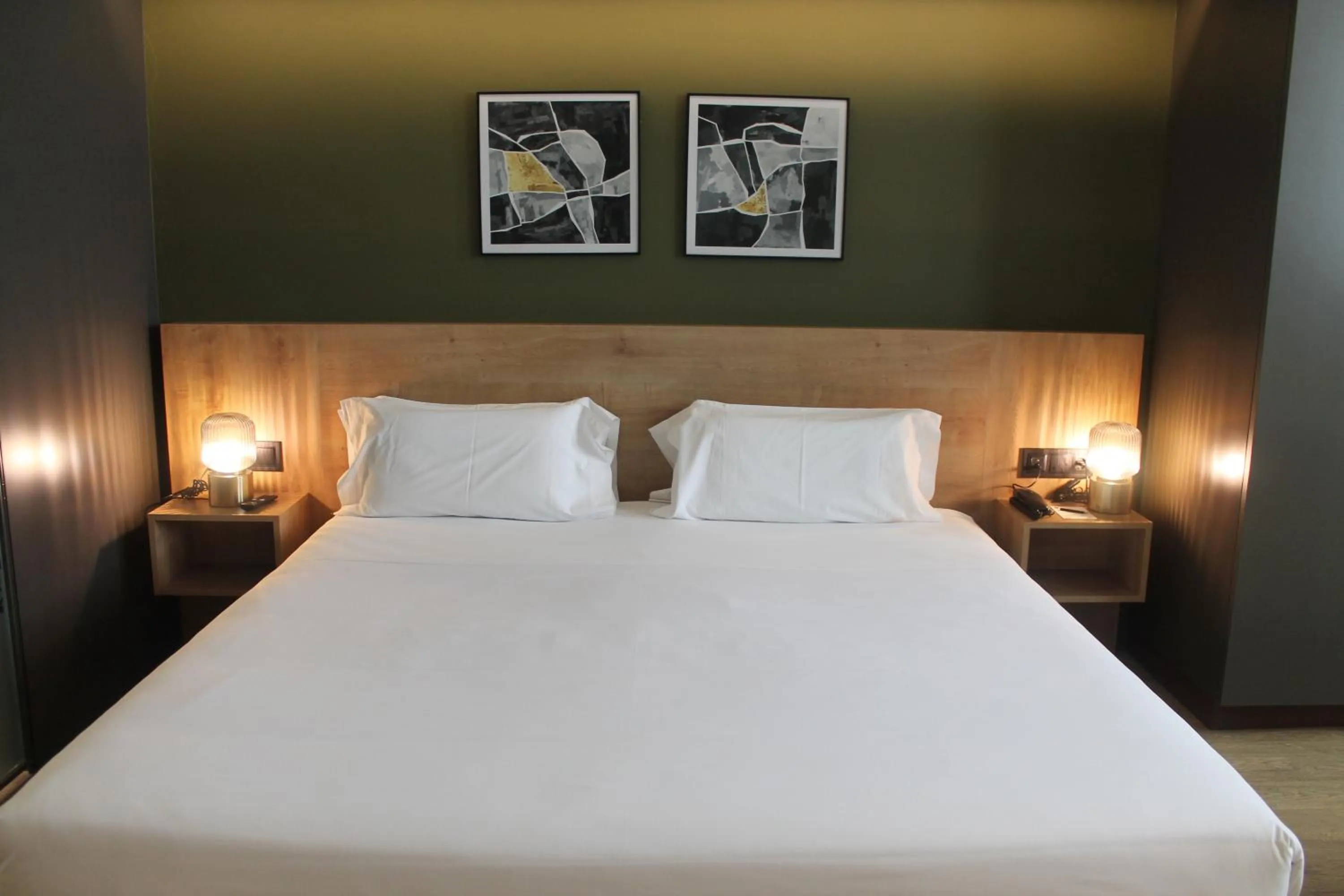 Bedroom, Bed in Oca Ribeira do Porto AT