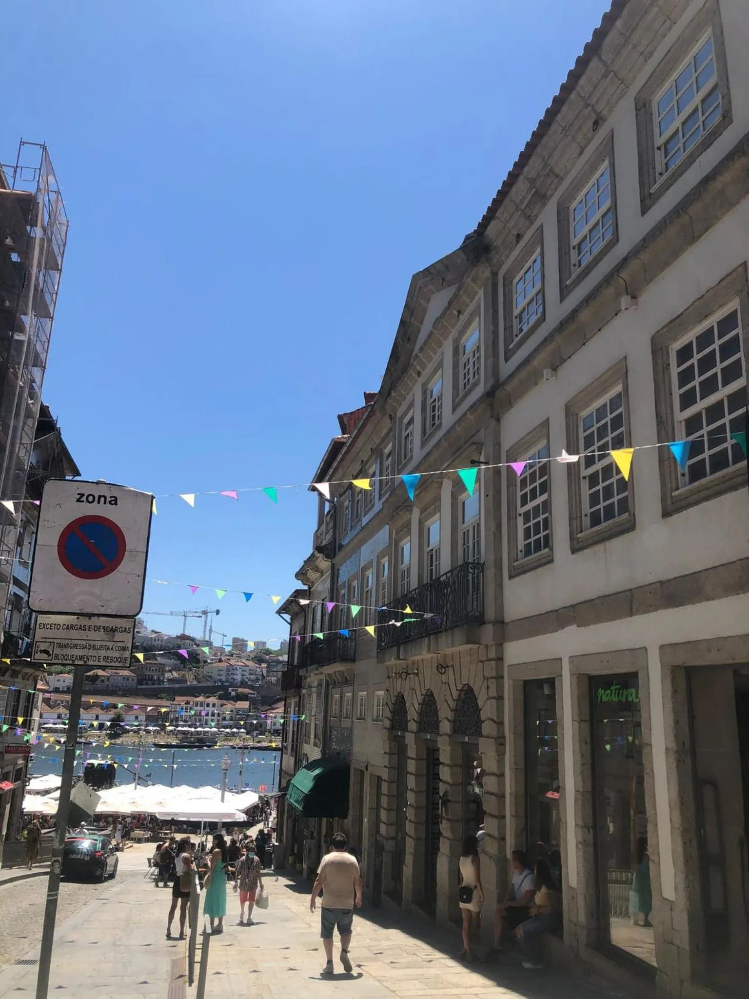 Property building in Oca Ribeira do Porto AT