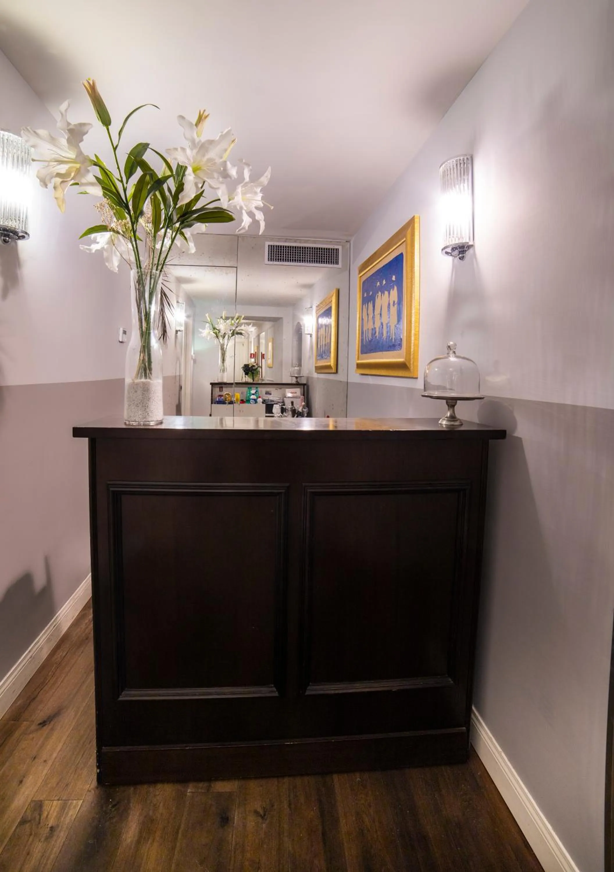 Lobby or reception in Relais San Lorenzo In Lucina