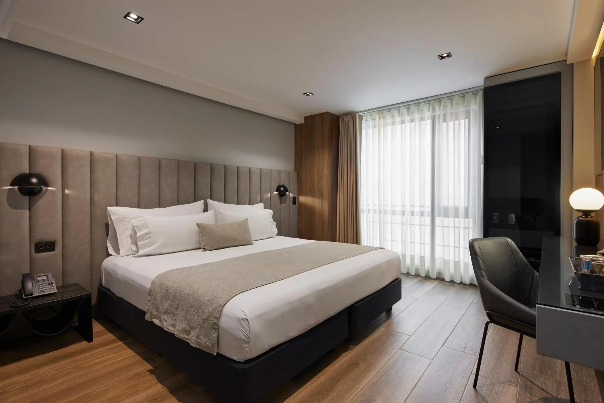 Photo of the whole room, Bed in Hotel Selis