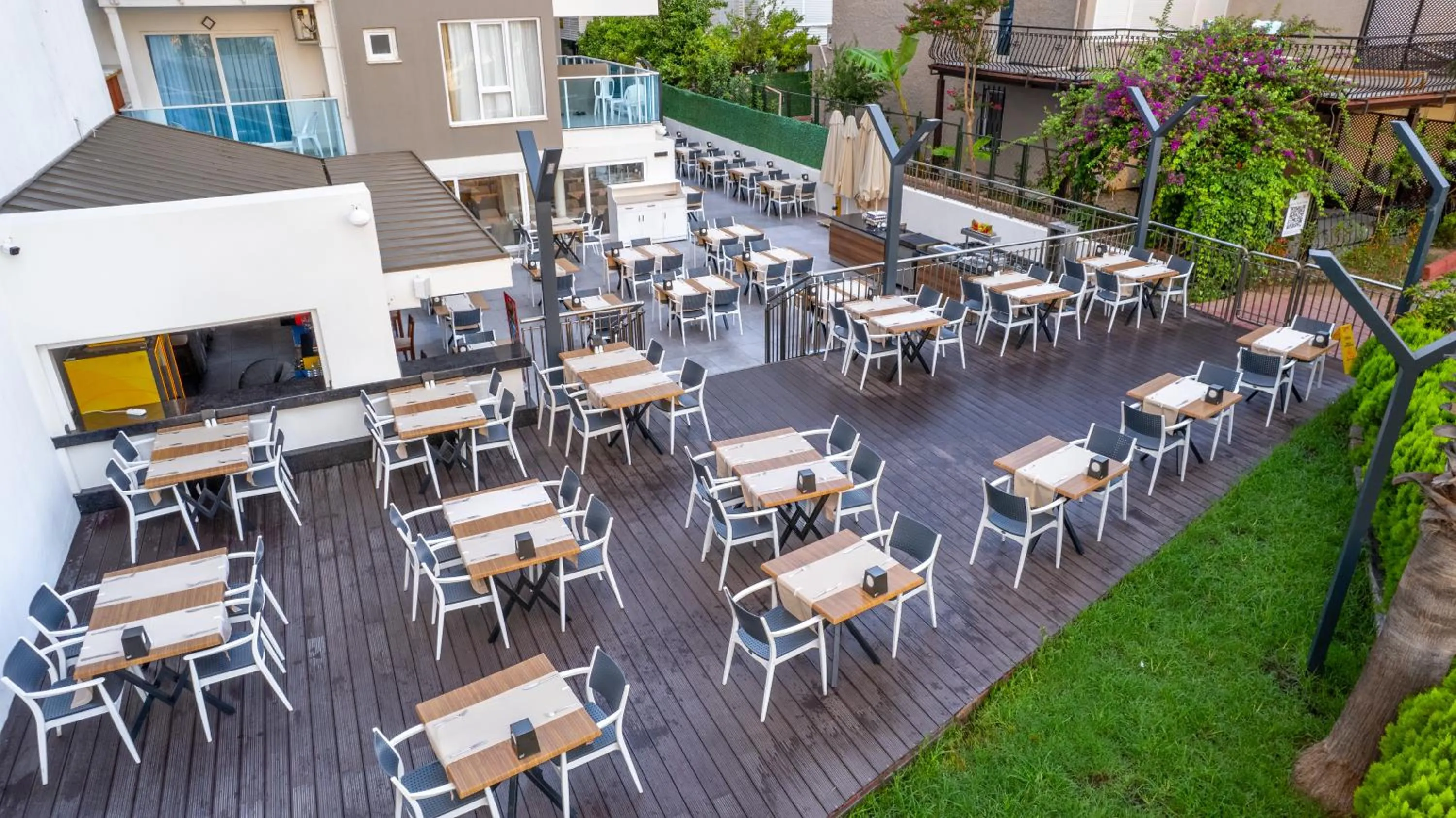 Viking Beach Hotel & Spa