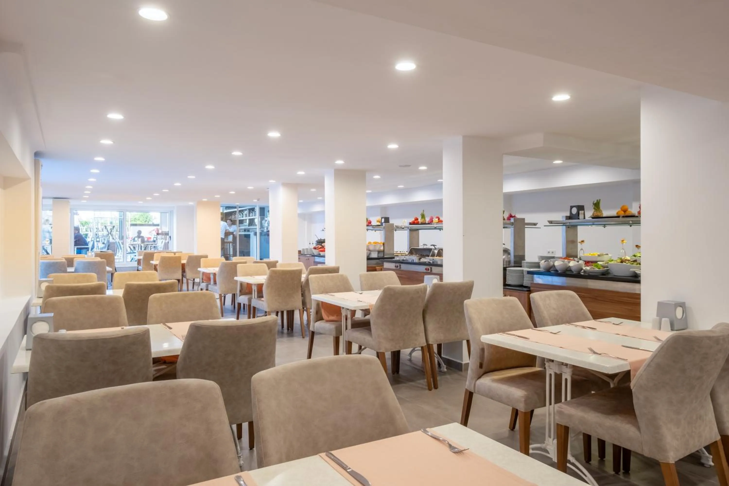 Viking Beach Hotel & Spa