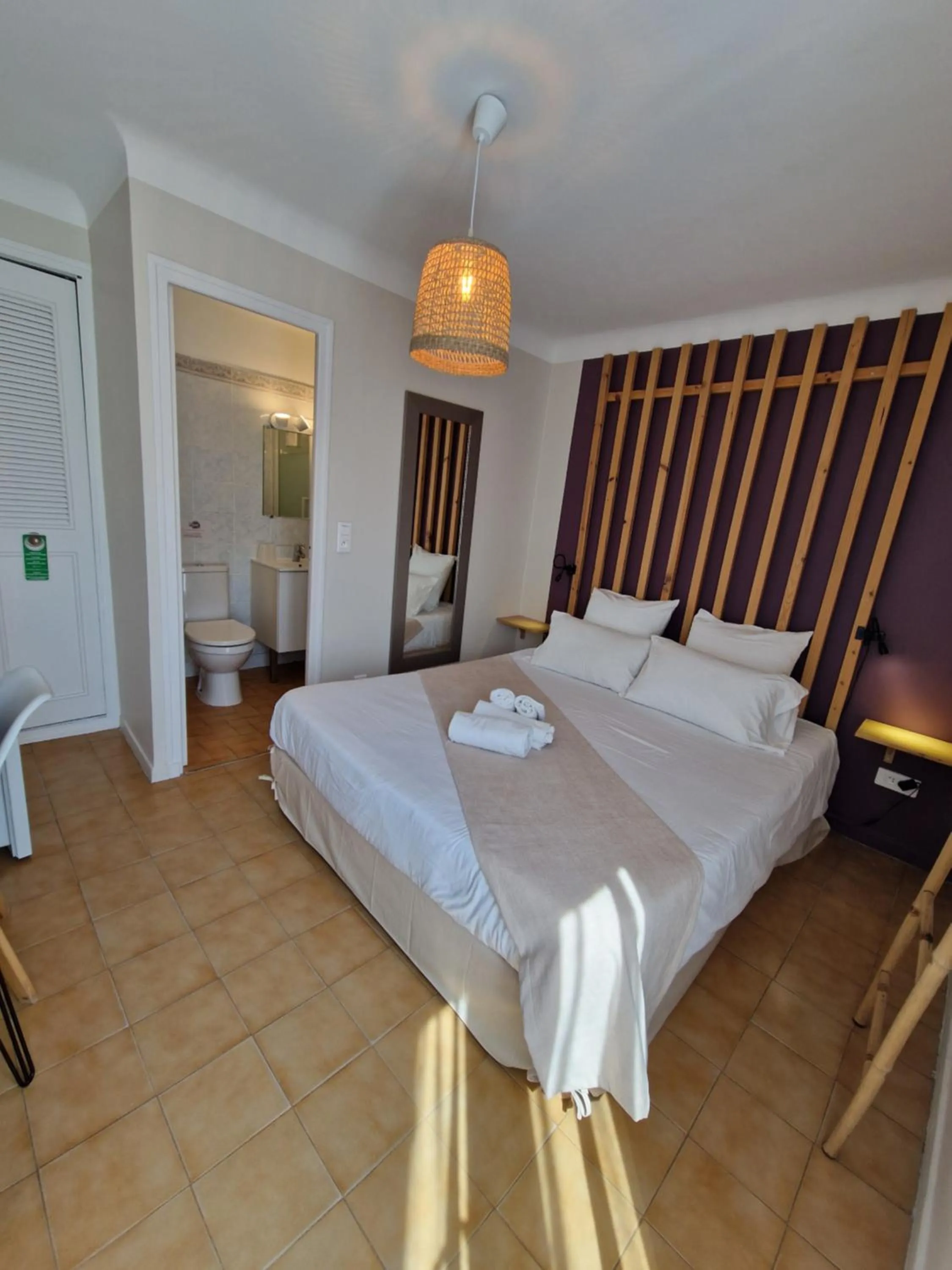 Bedroom, Bed in Le Cosy