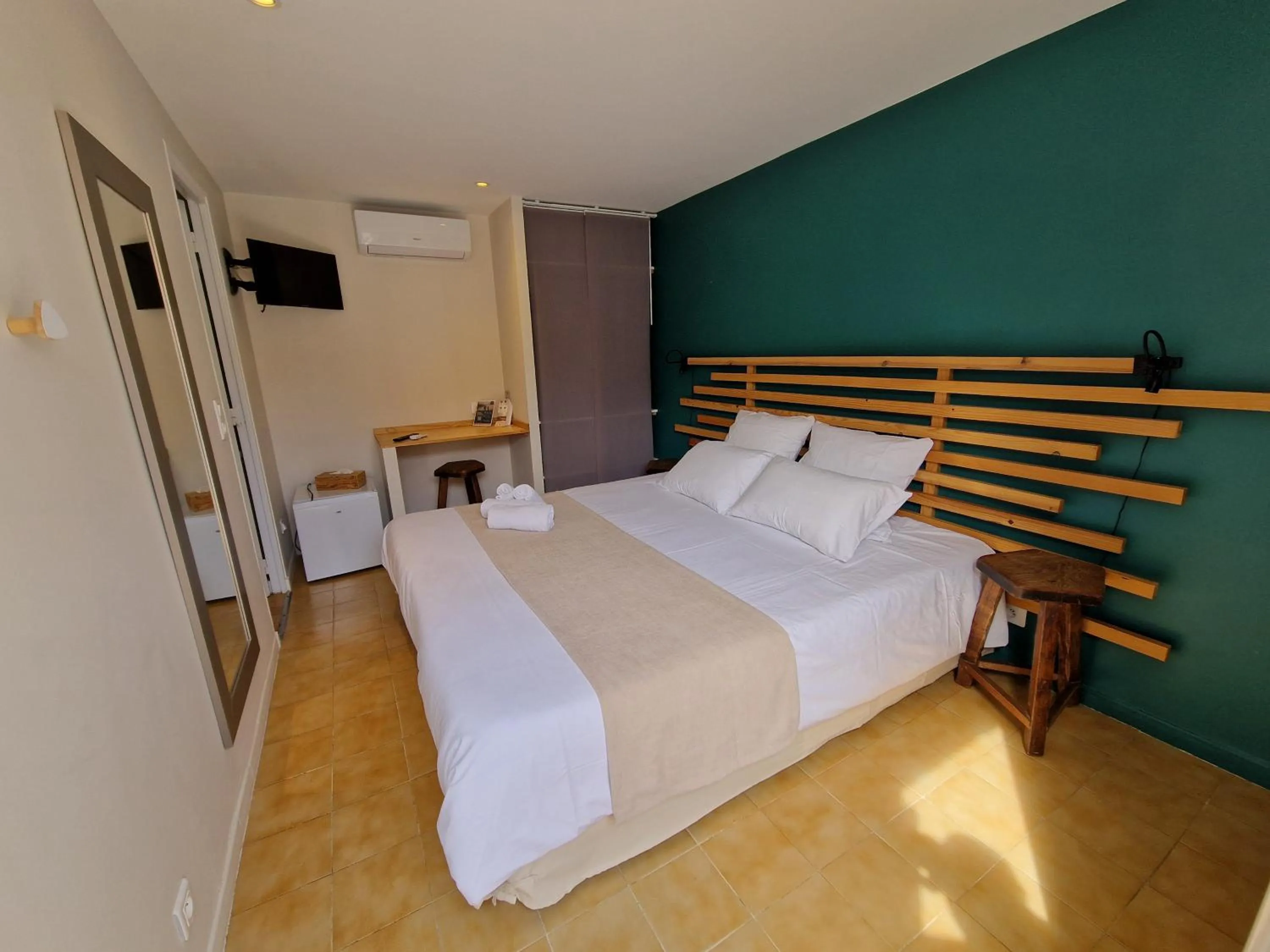 Bedroom, Bed in Le Cosy