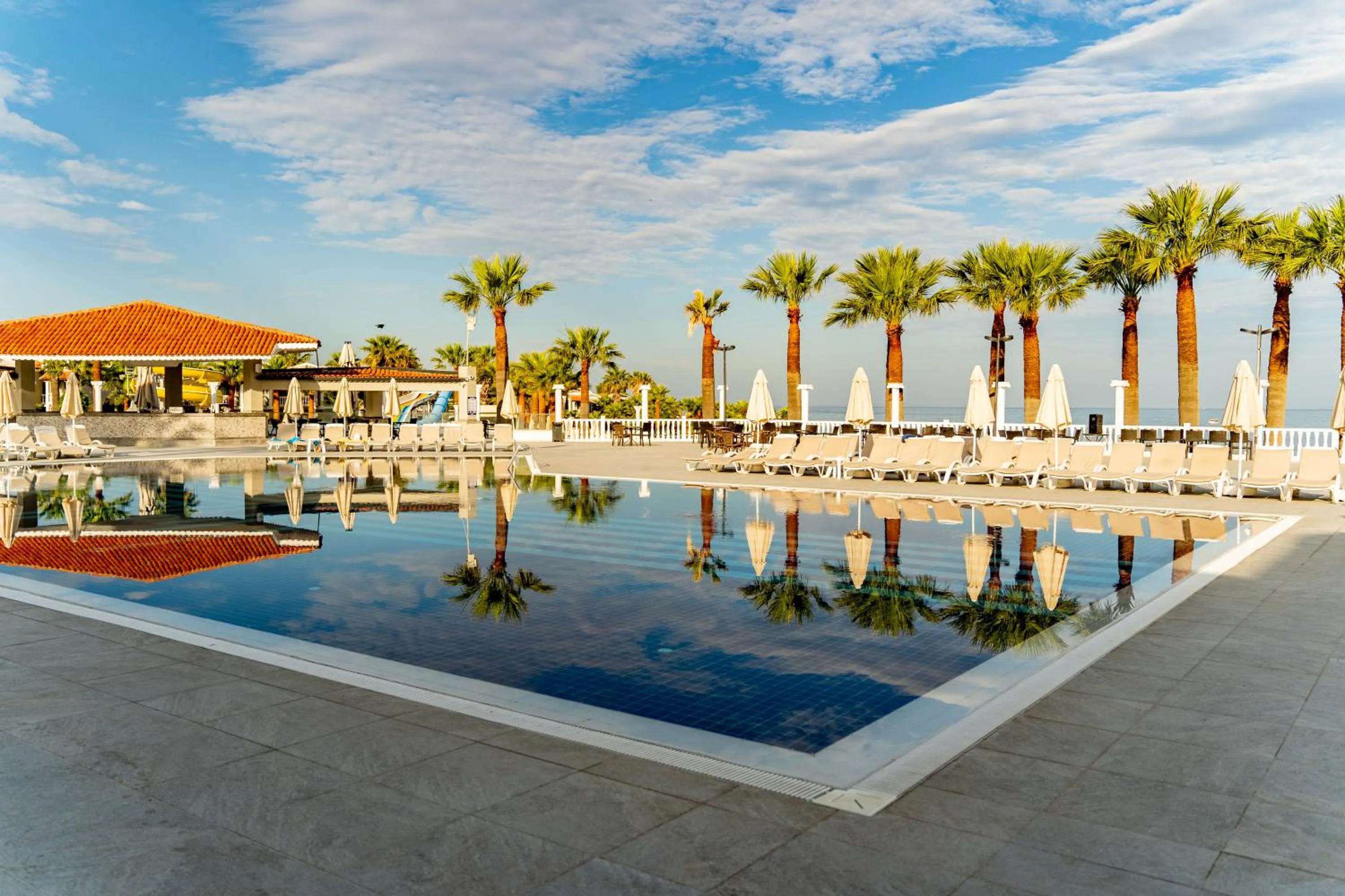 Swimming pool in LUCAS DIDIM RESORT