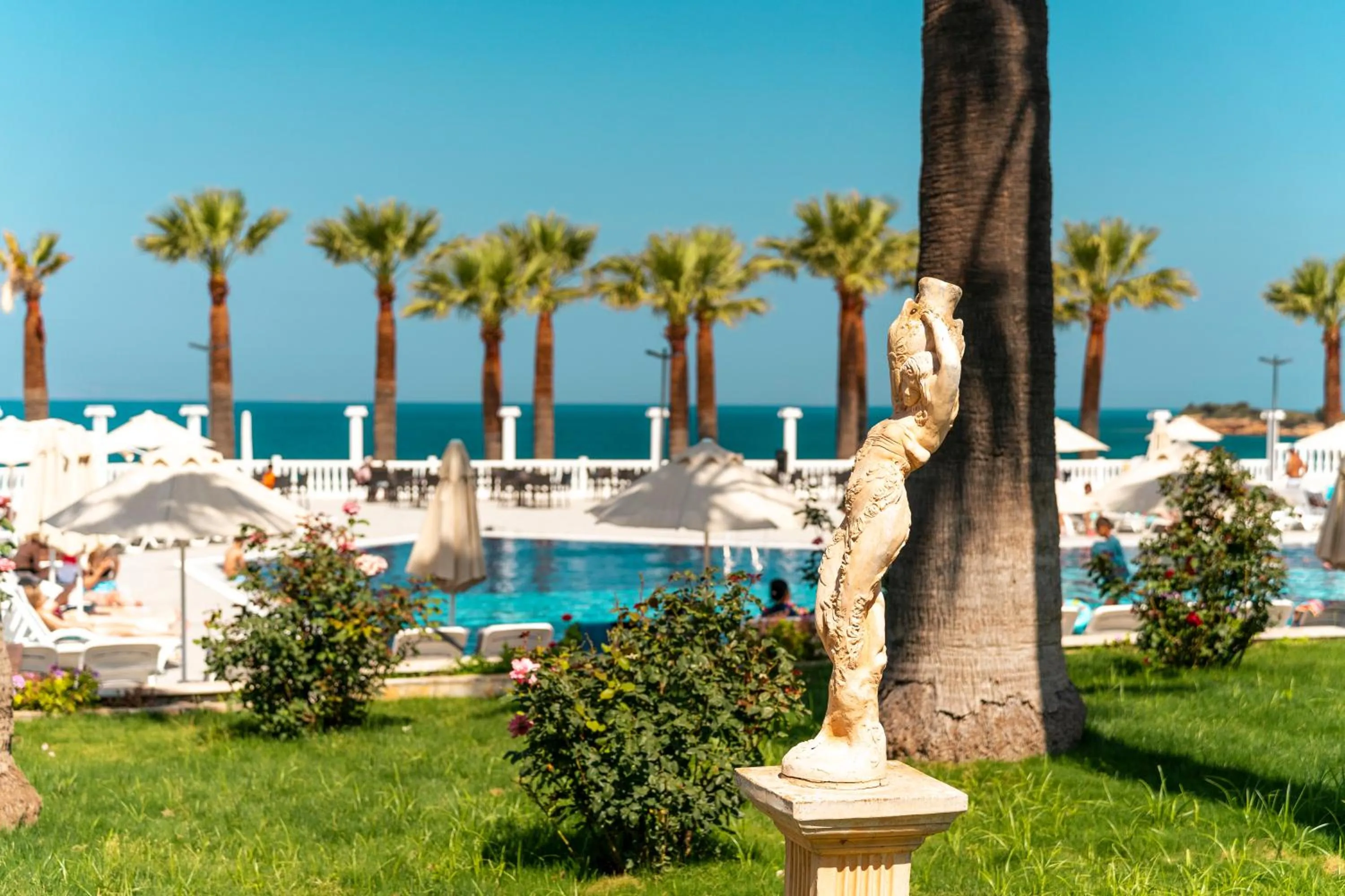 Garden in LUCAS DIDIM RESORT