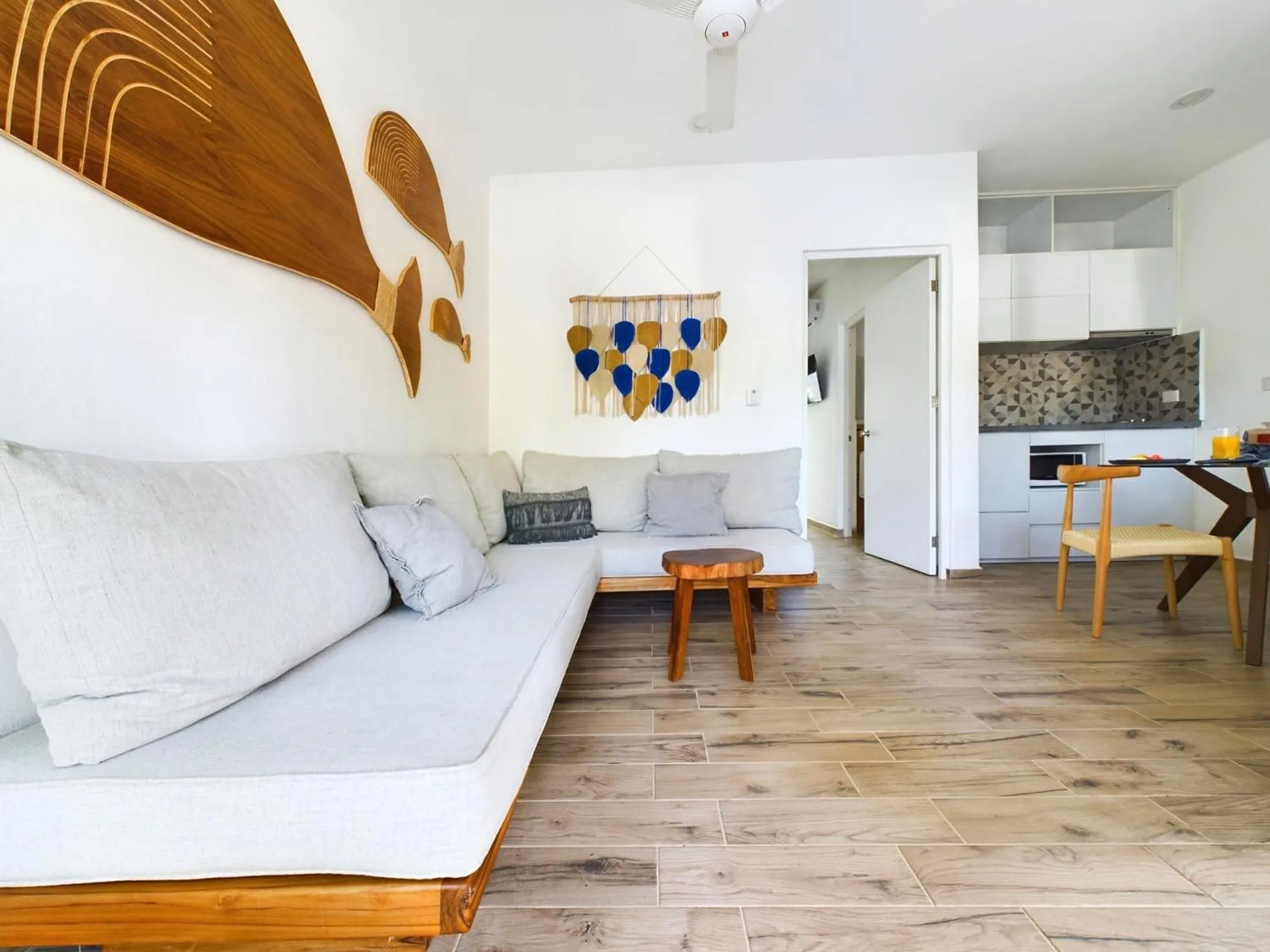 Living room in SAYU - Suites