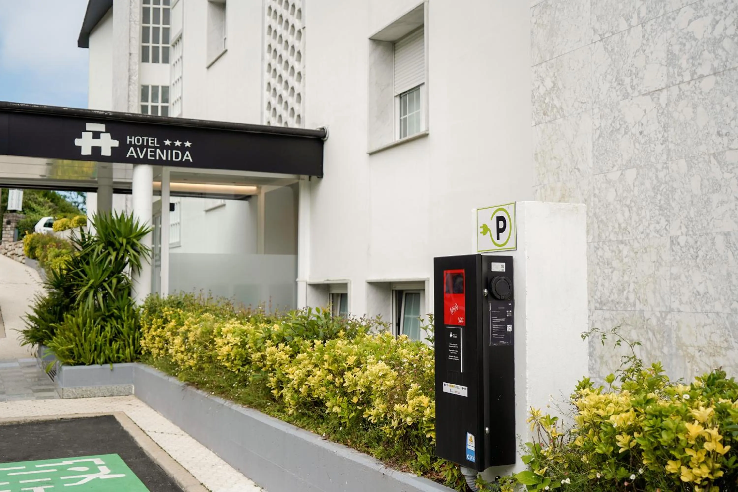 Parking in Hotel Avenida