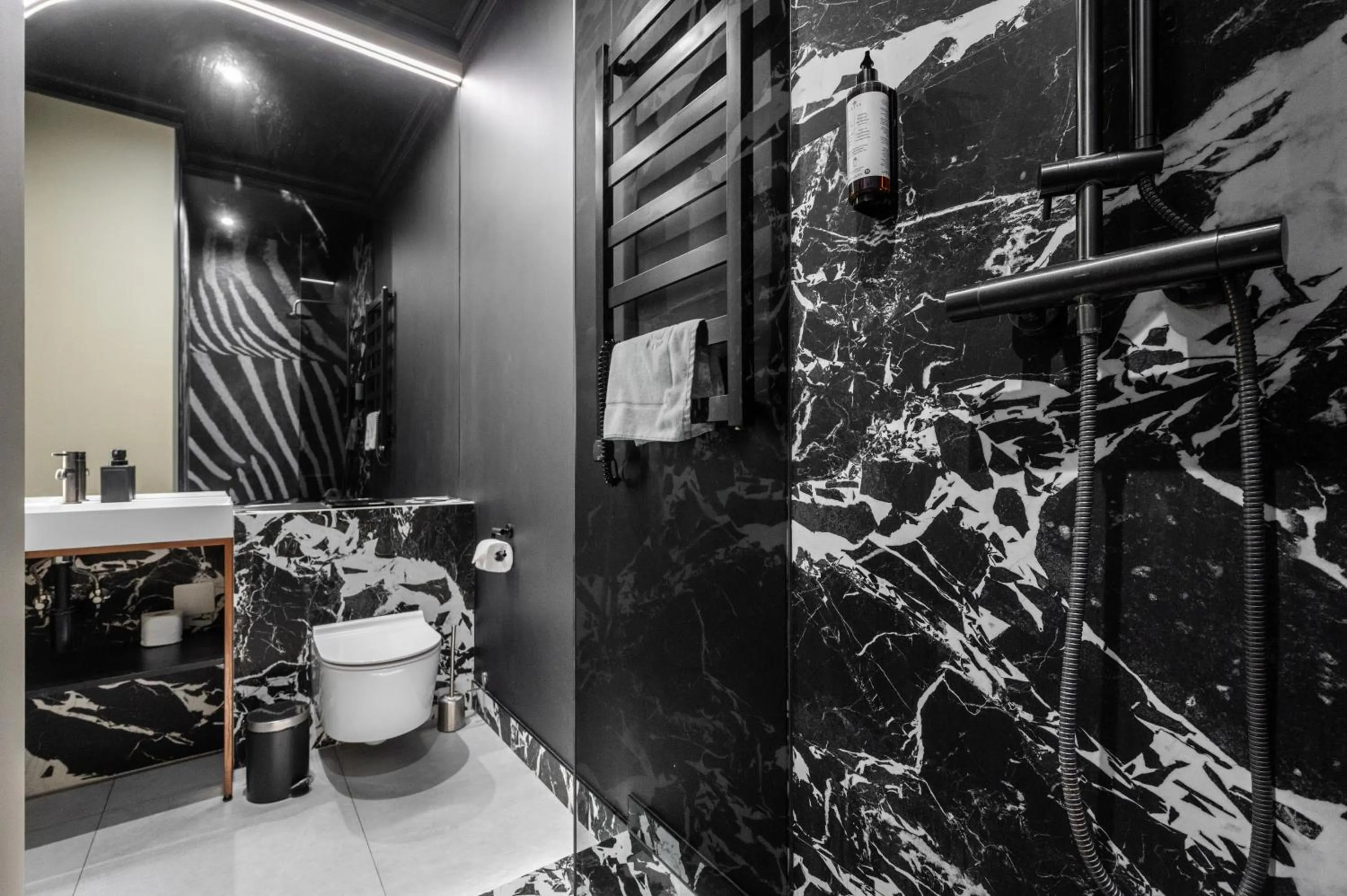 Shower in Apartamenty Jubilat - KRK FOR STAY