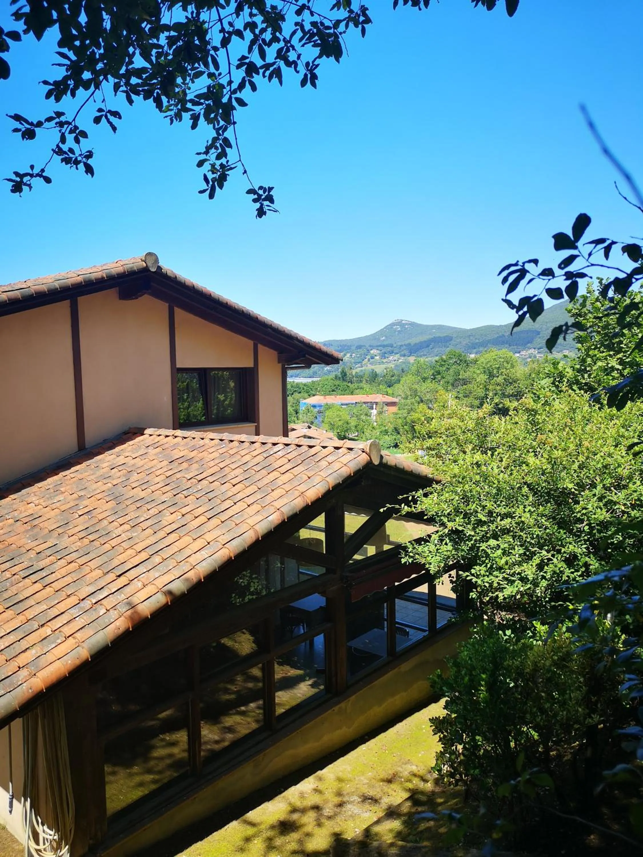 Property building in Hotel Ibaigune