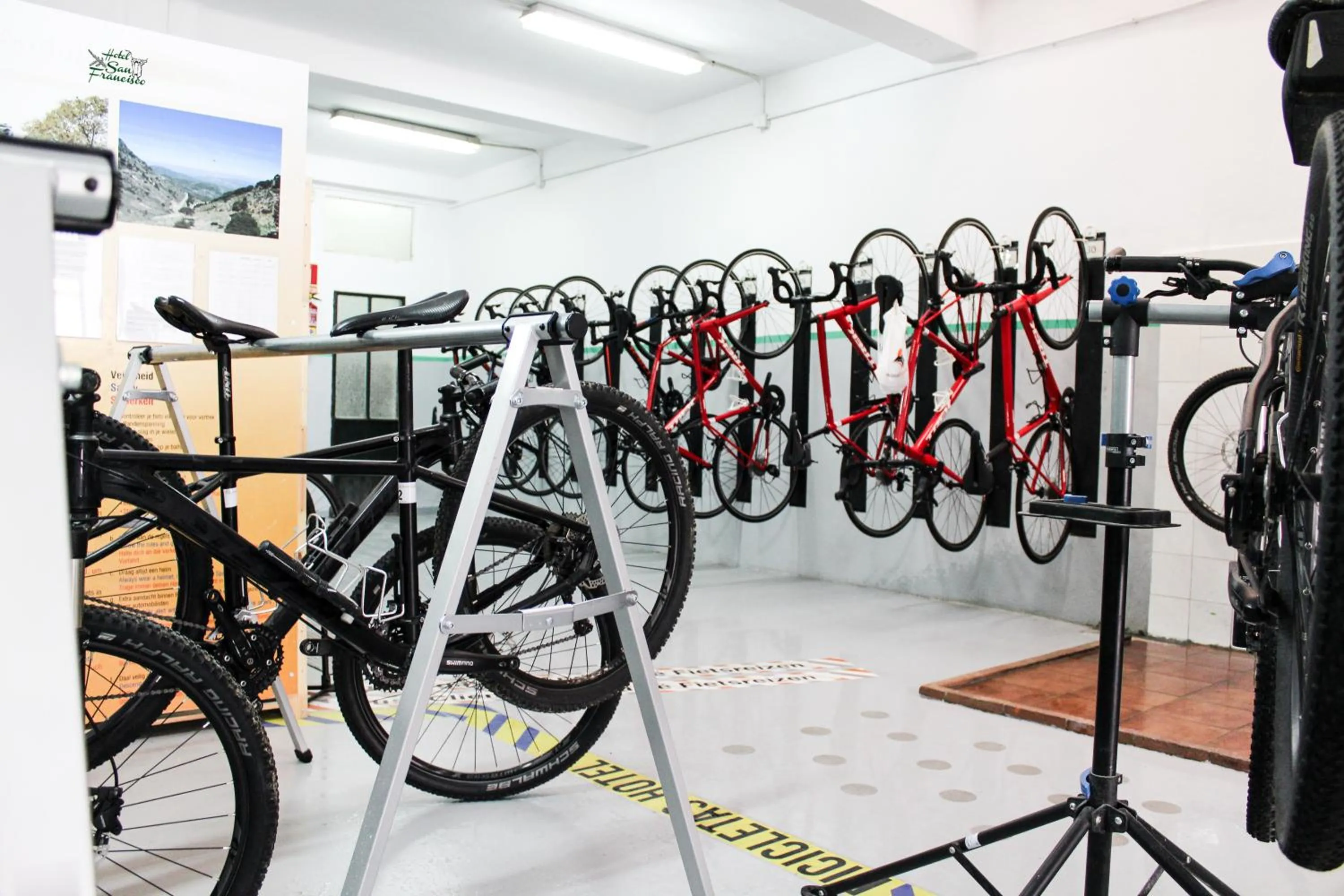 Cycling in Hotel San Francisco