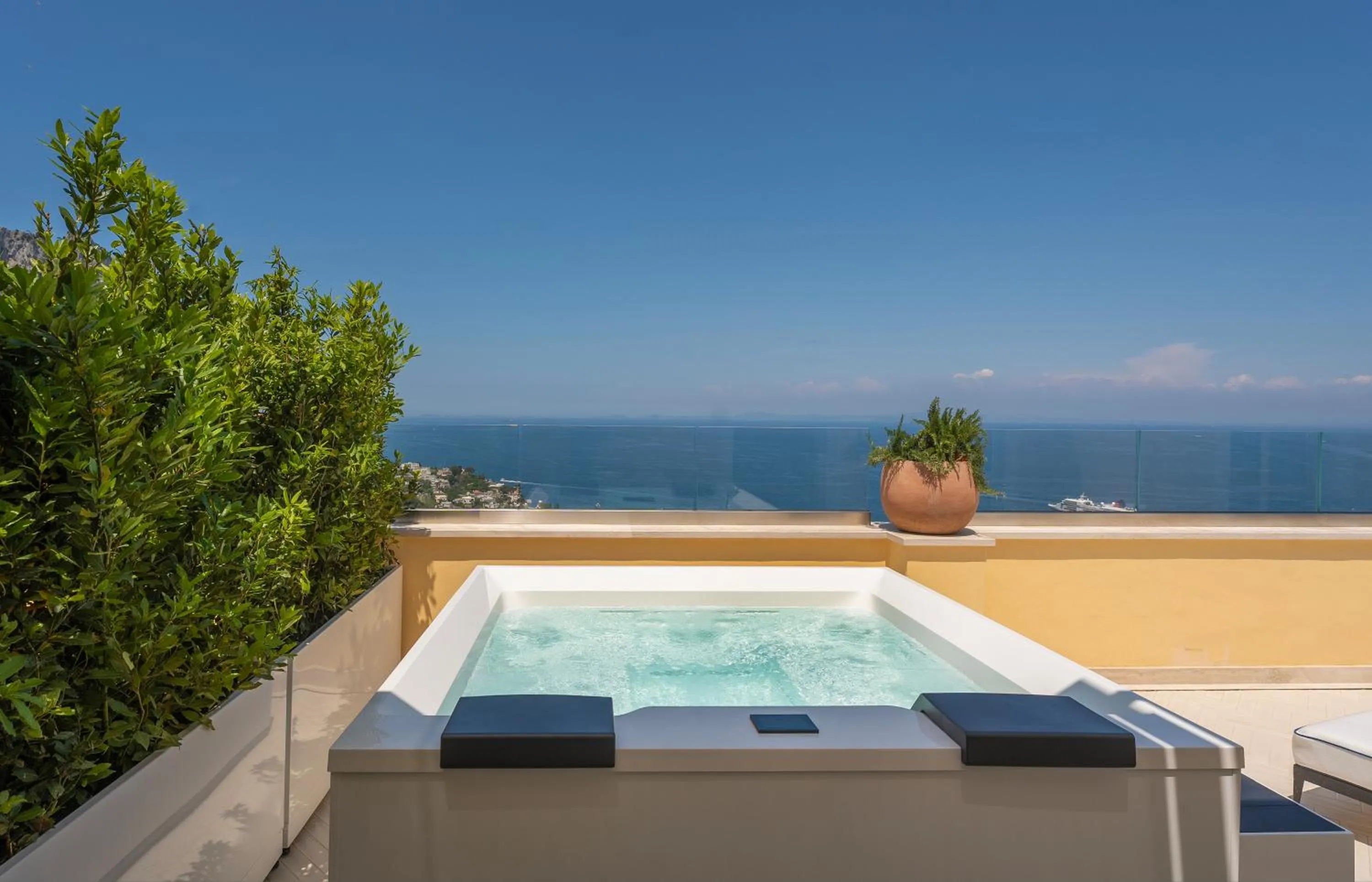 Natural landscape in Palazzo M Capri