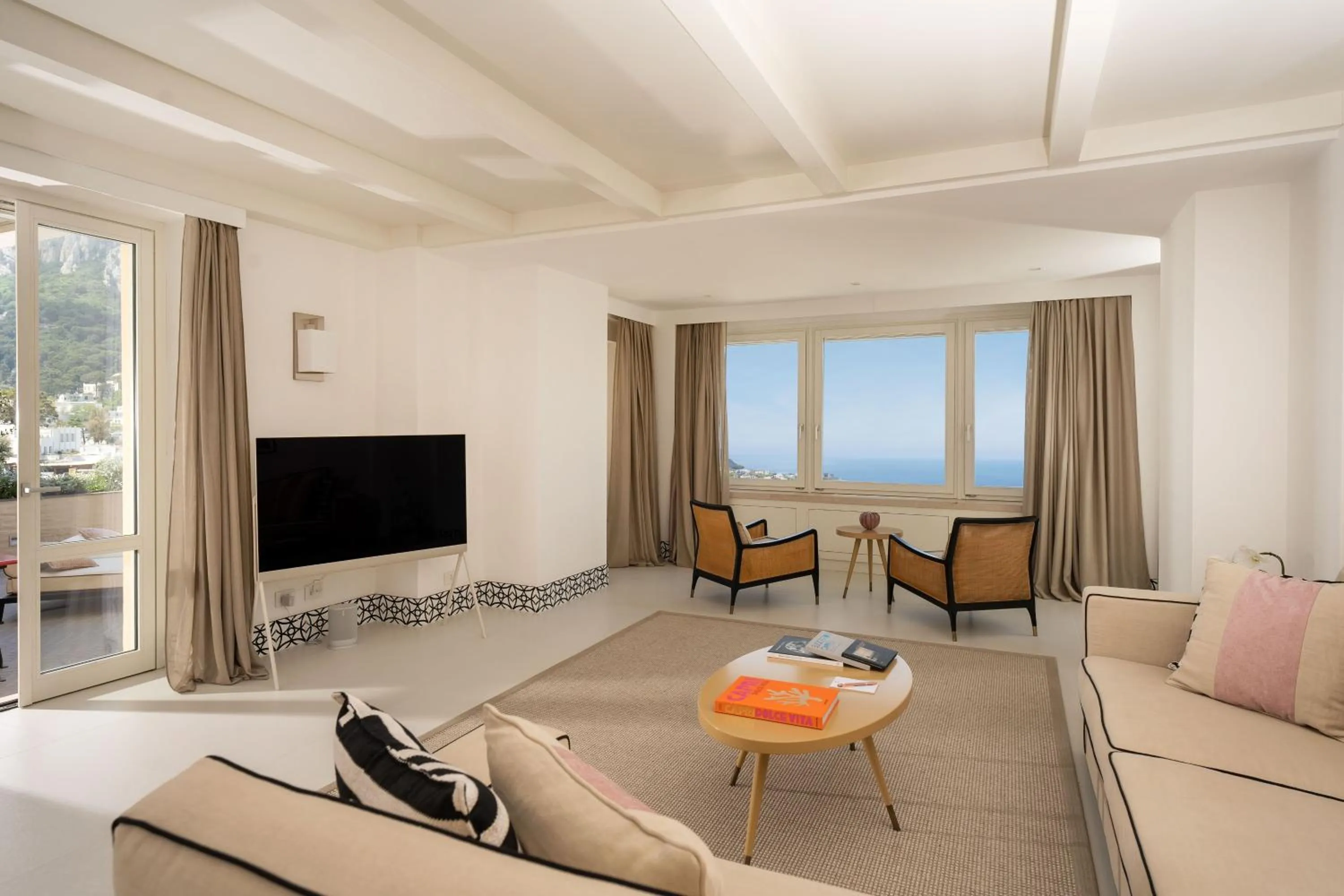 TV and multimedia in Palazzo M Capri