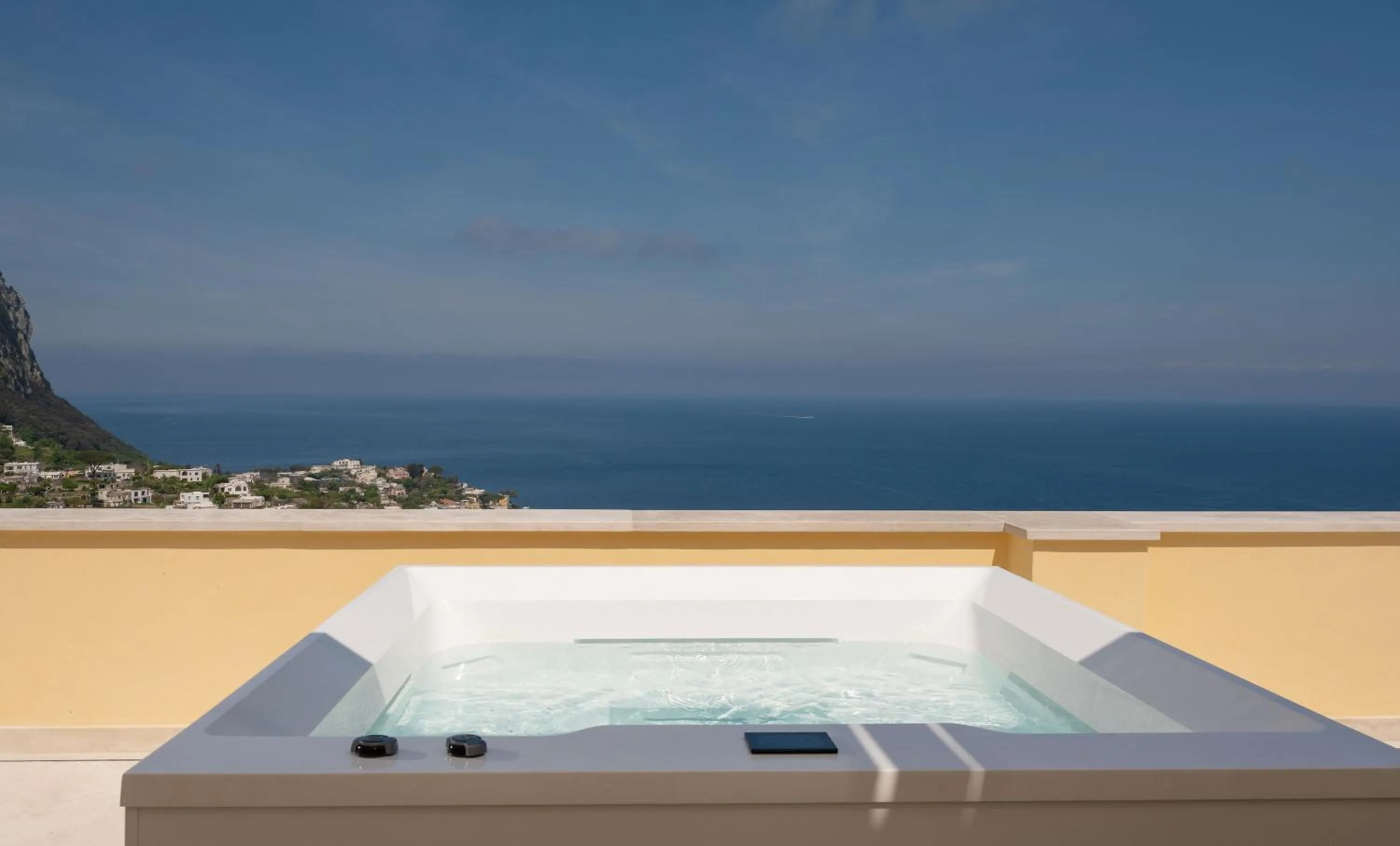 Natural landscape in Palazzo M Capri