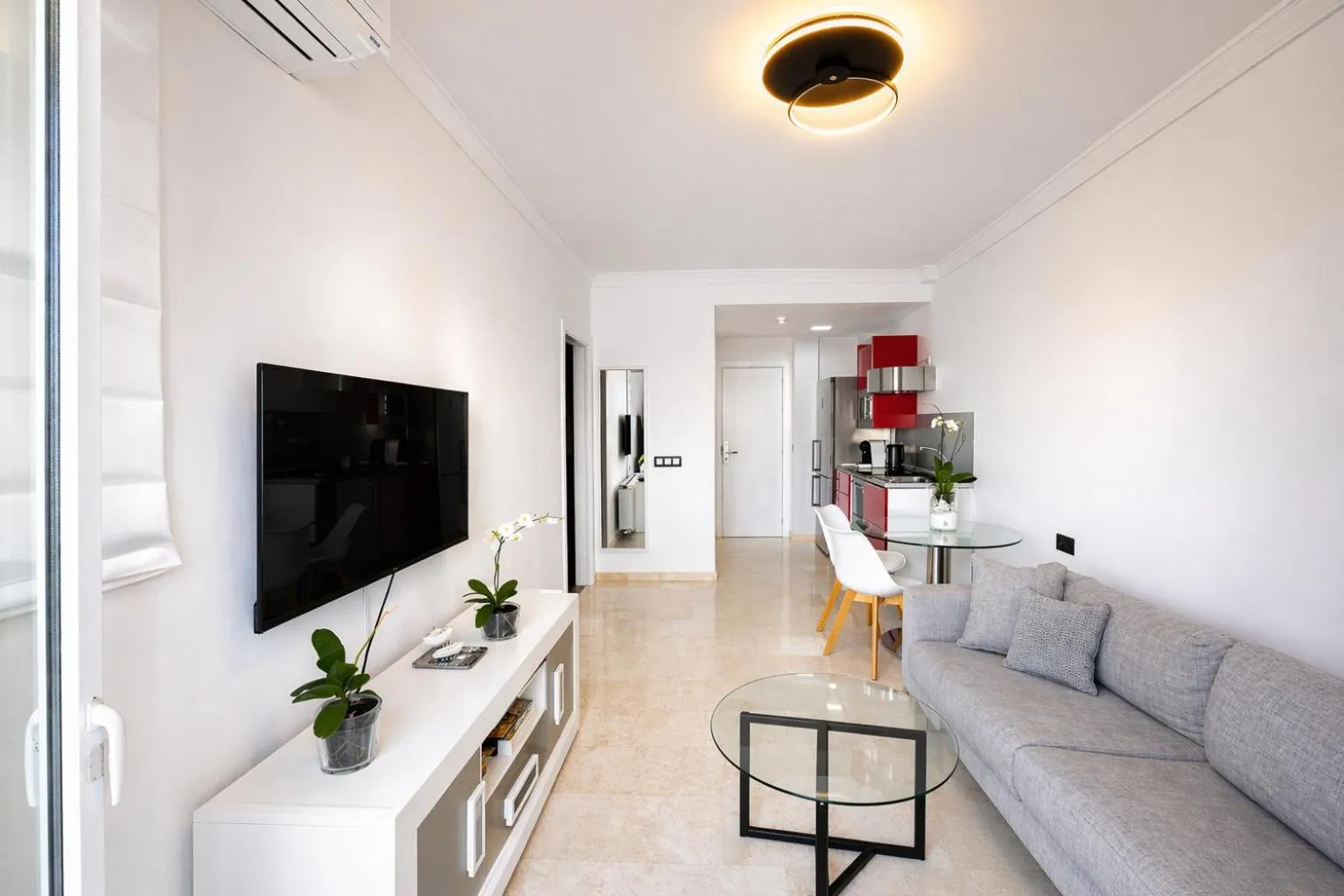 Apartamentos Abril