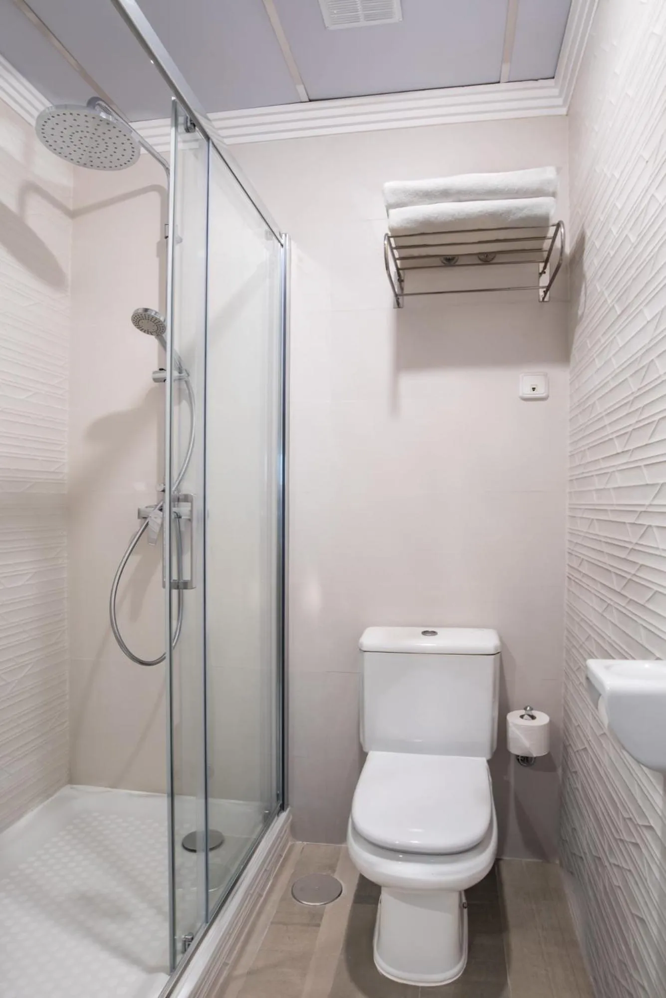 Bathroom in Hotel La Cala Finestrat