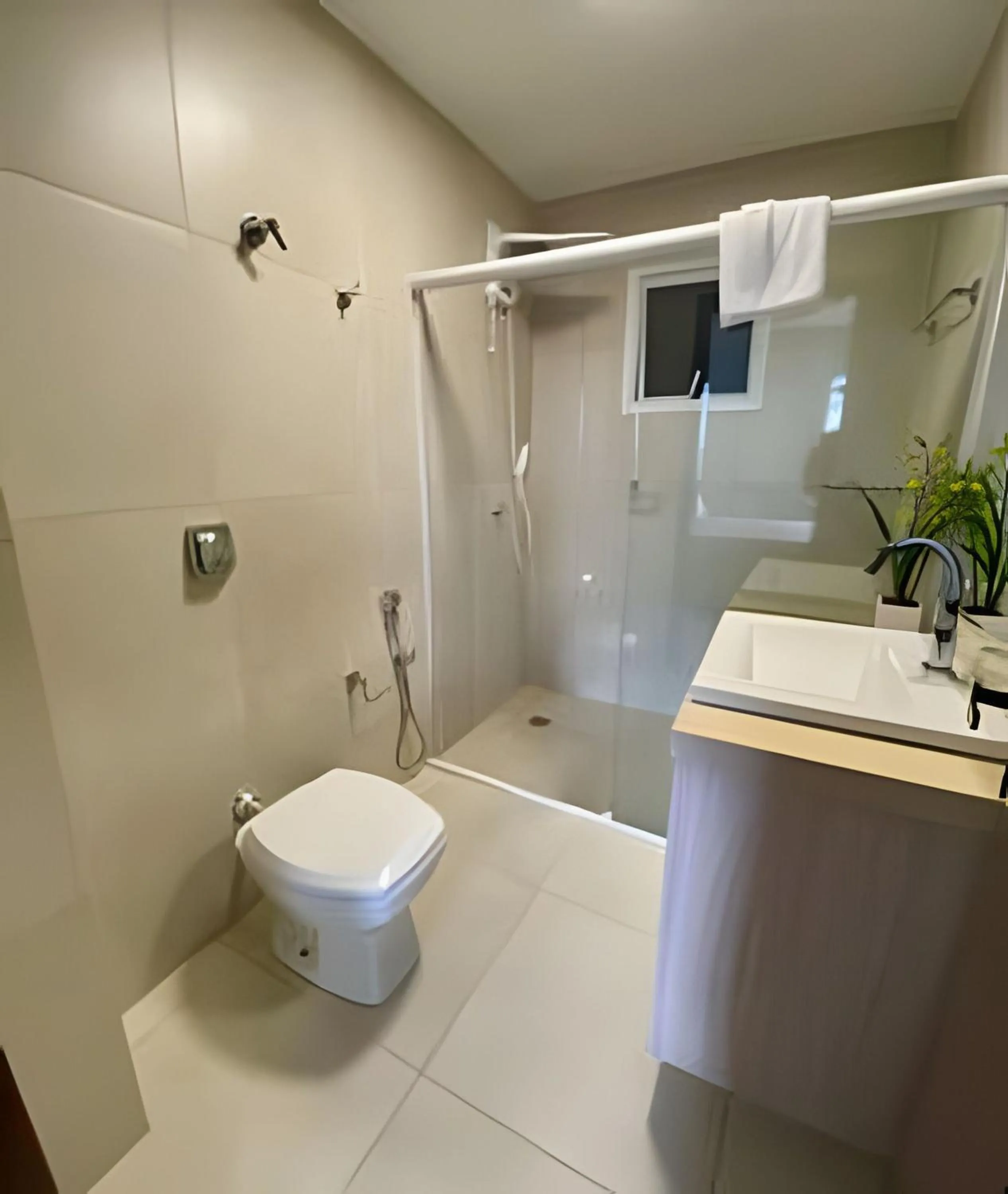 Bathroom in Edifício Shalfa