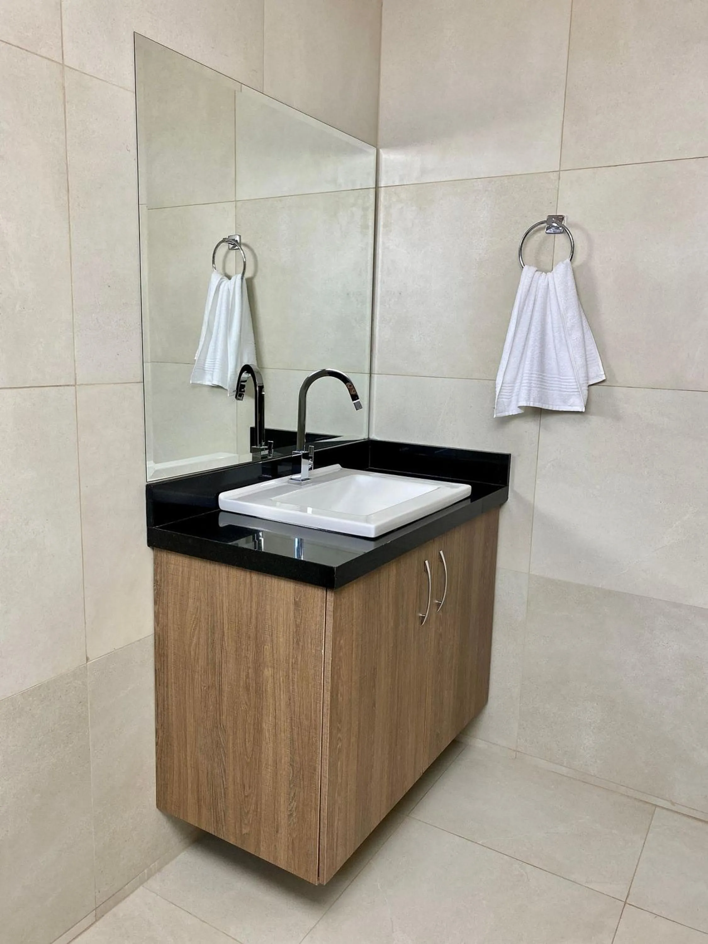 Toilet in Edifício Shalfa