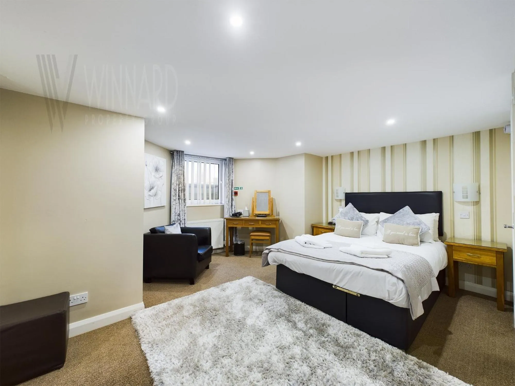 Bedroom, Bed in The Beach House, Luxury Apartments