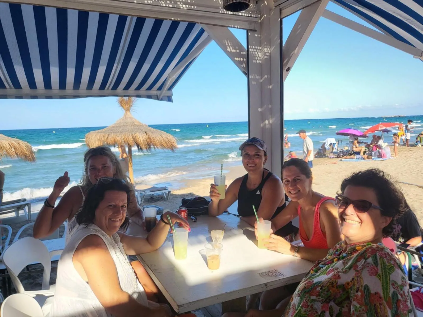 Food and drinks in rosa de los vientos