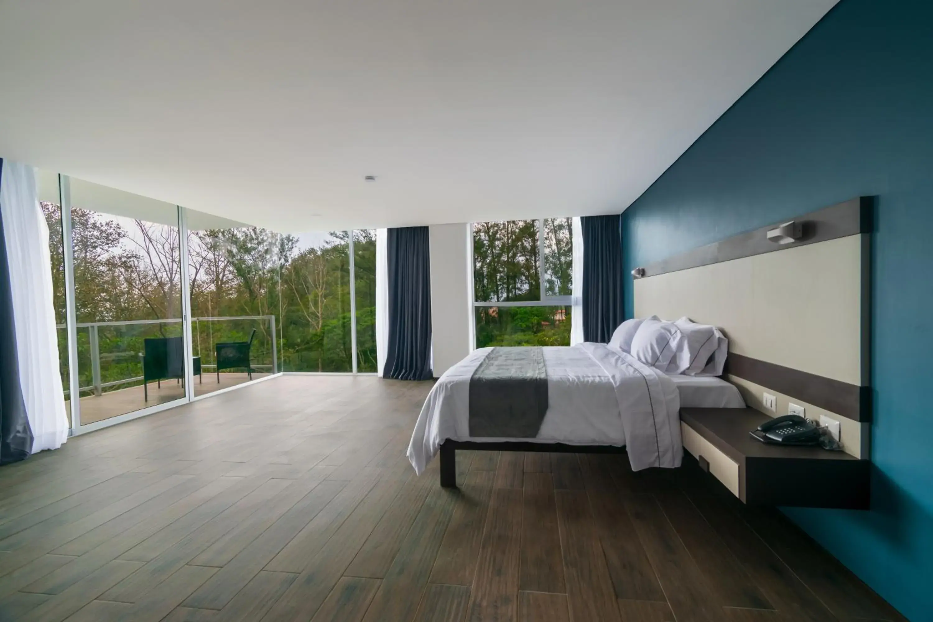 Suite with Spa Bath in Hotel Balcón del Parque Suite with Spa Bath in Hotel Balcón del Parque