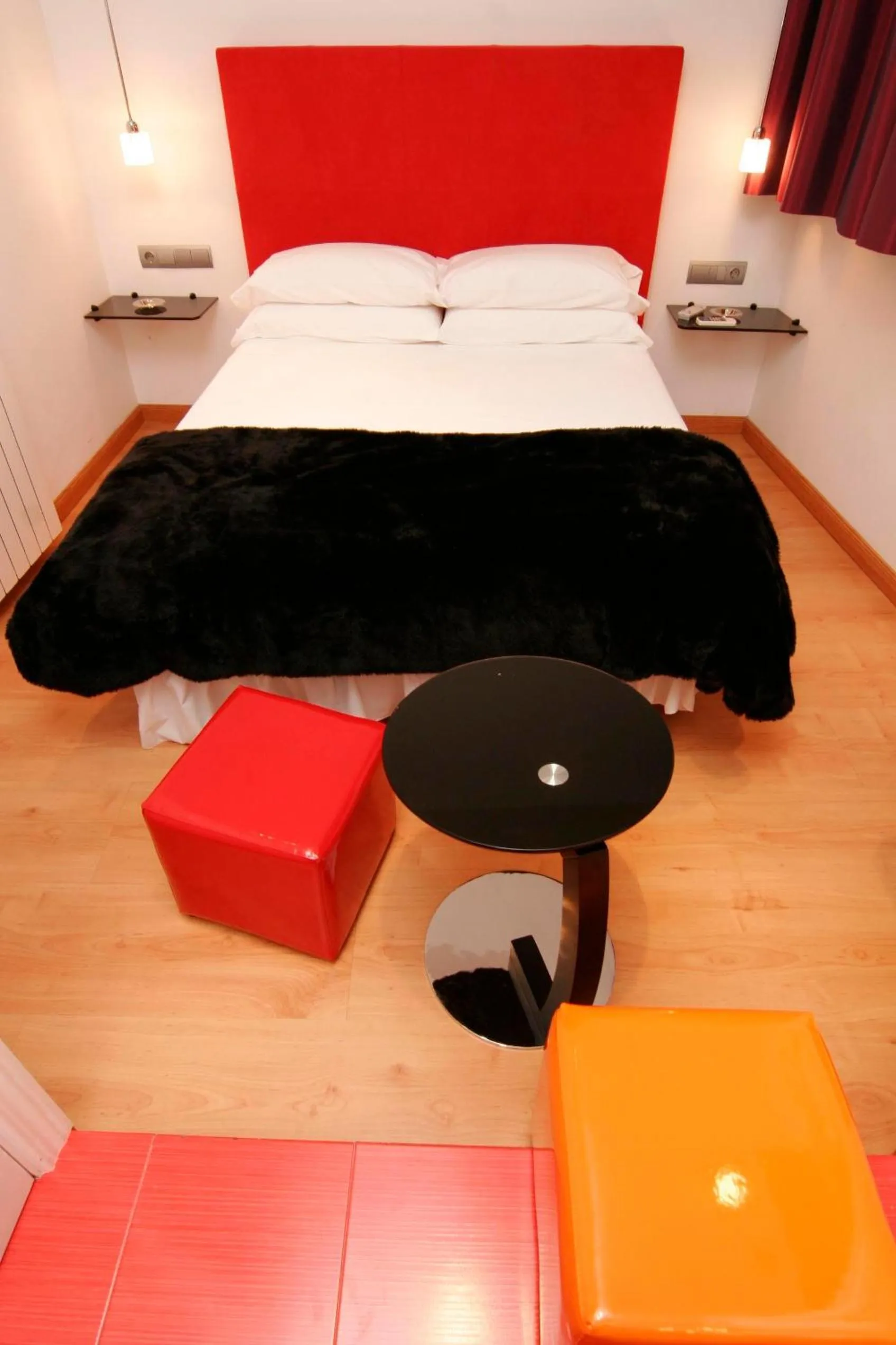 Photo of the whole room, Bed in Hostal Santo Domingo