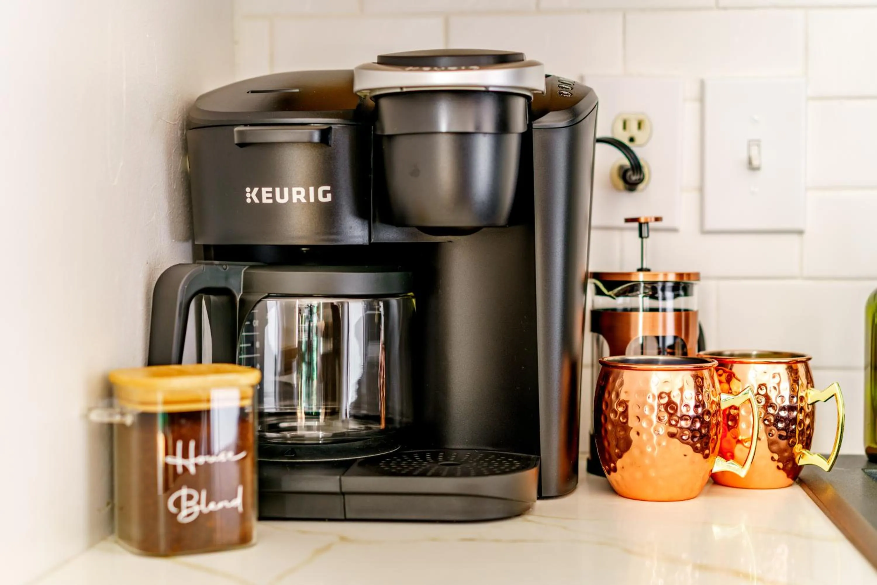 Jungle House Luxury Stays - Downtown Chillicothe