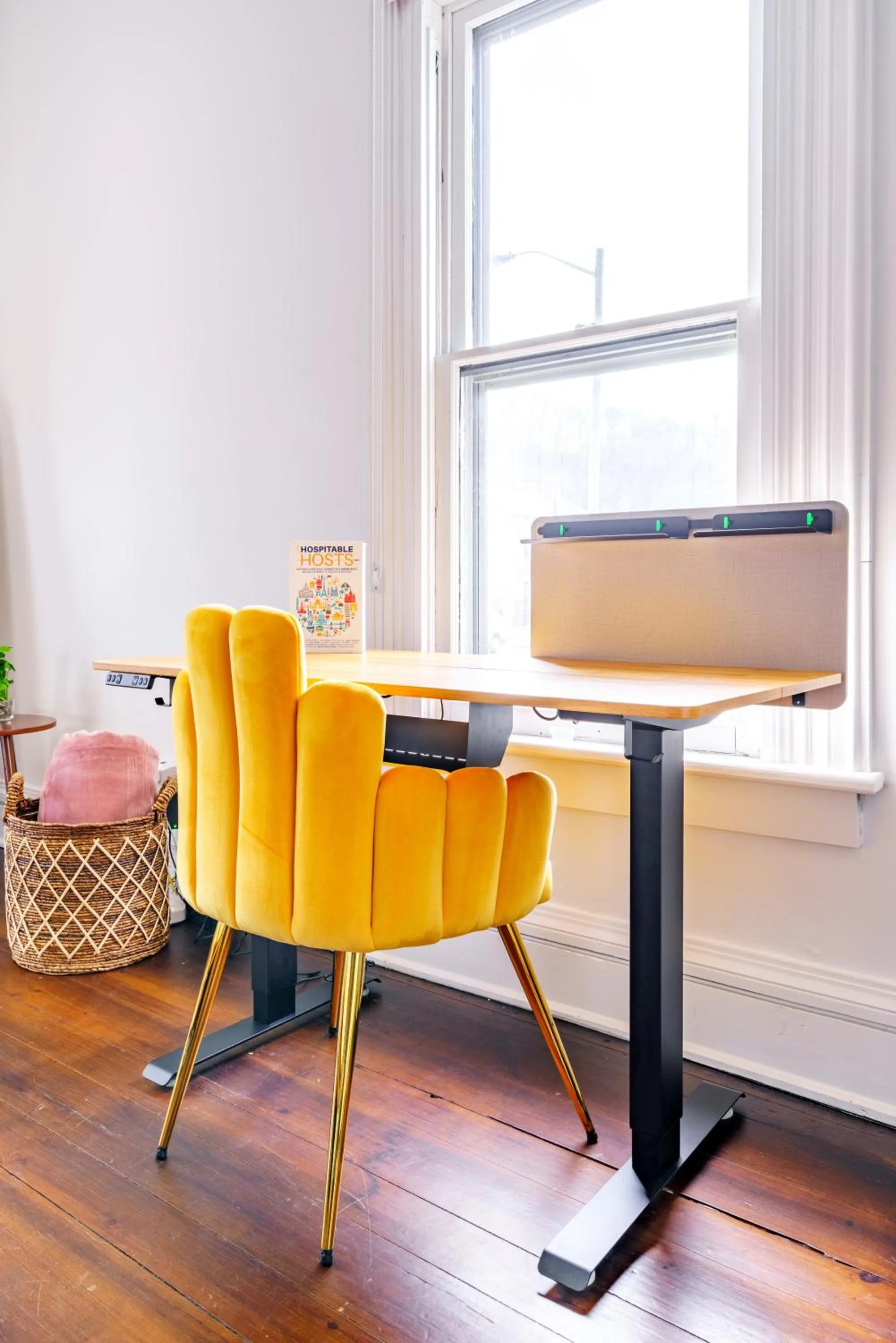 Jungle House Luxury Stays - Downtown Chillicothe