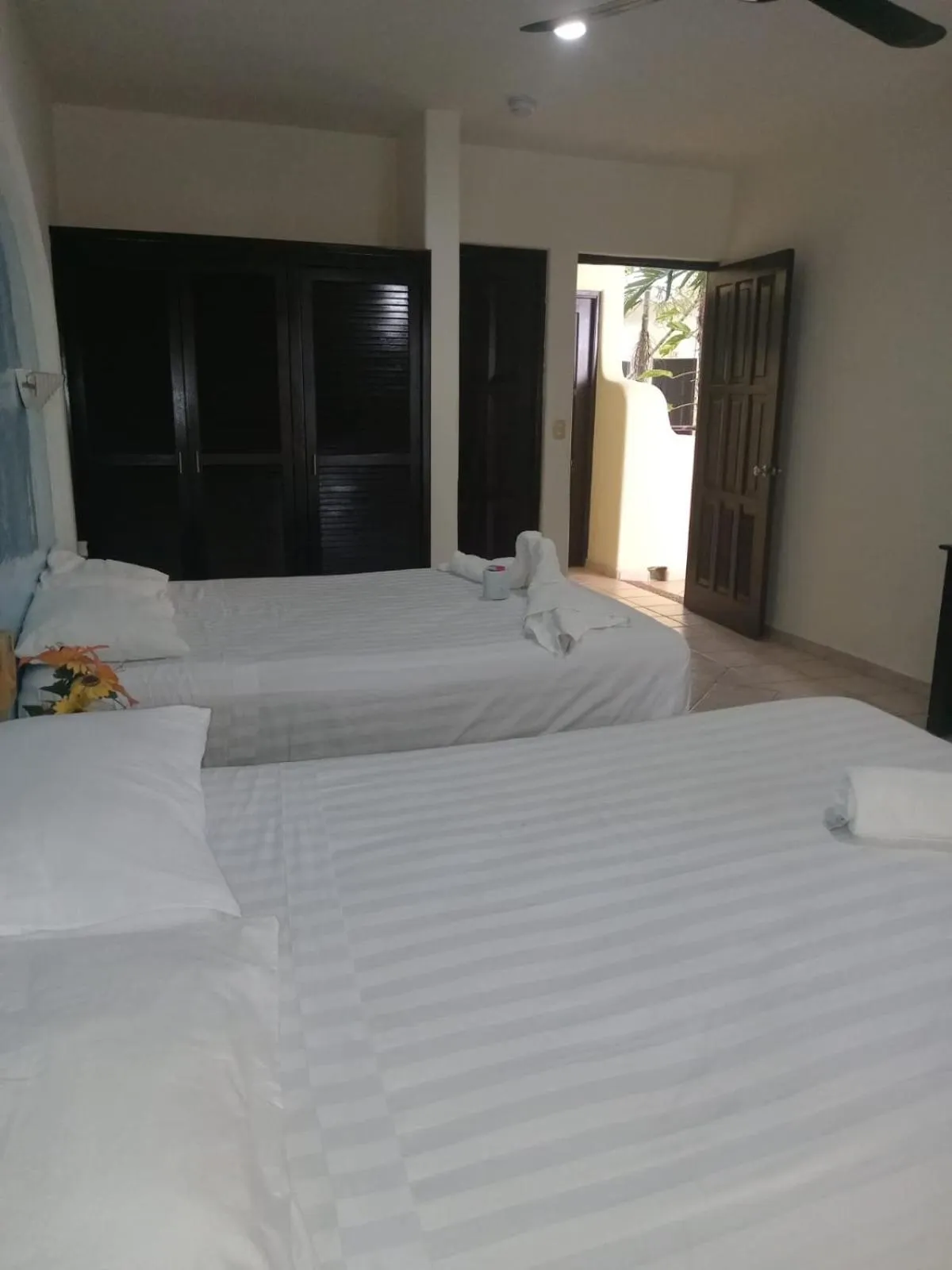 Bedroom, Bed in Hotel Castillo Del Mar - 5 Th Ave