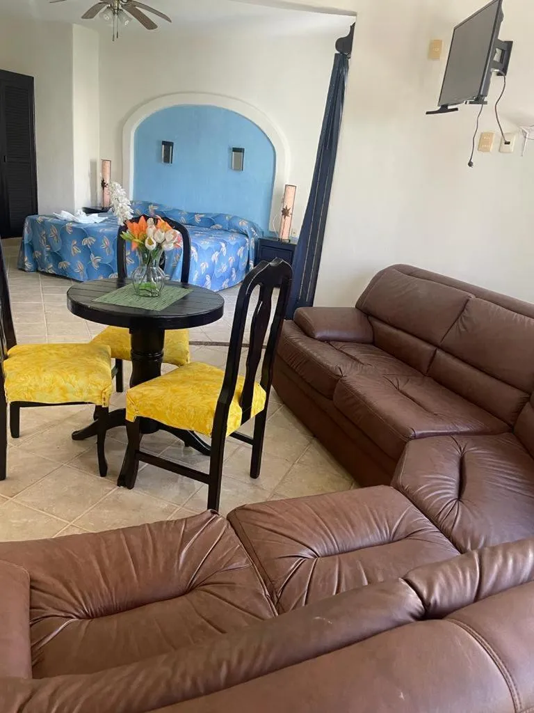 Living room in Hotel Castillo Del Mar - 5 Th Ave