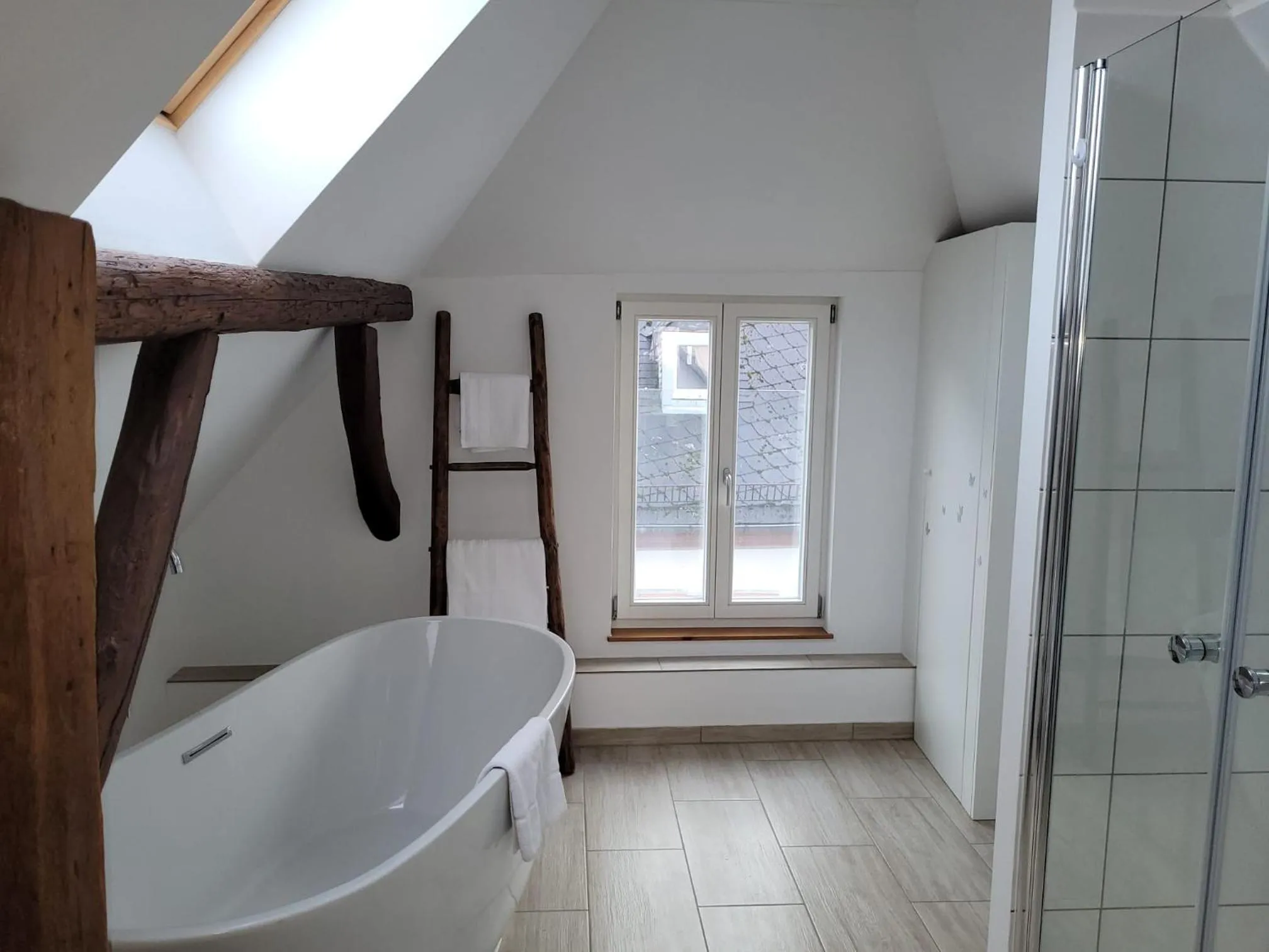 Shower in Hotel und Restaurant Zum Löwen