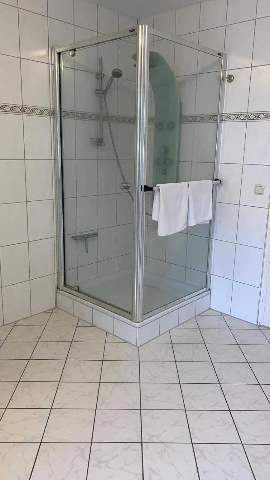 Shower in Hotel und Restaurant Zum Löwen