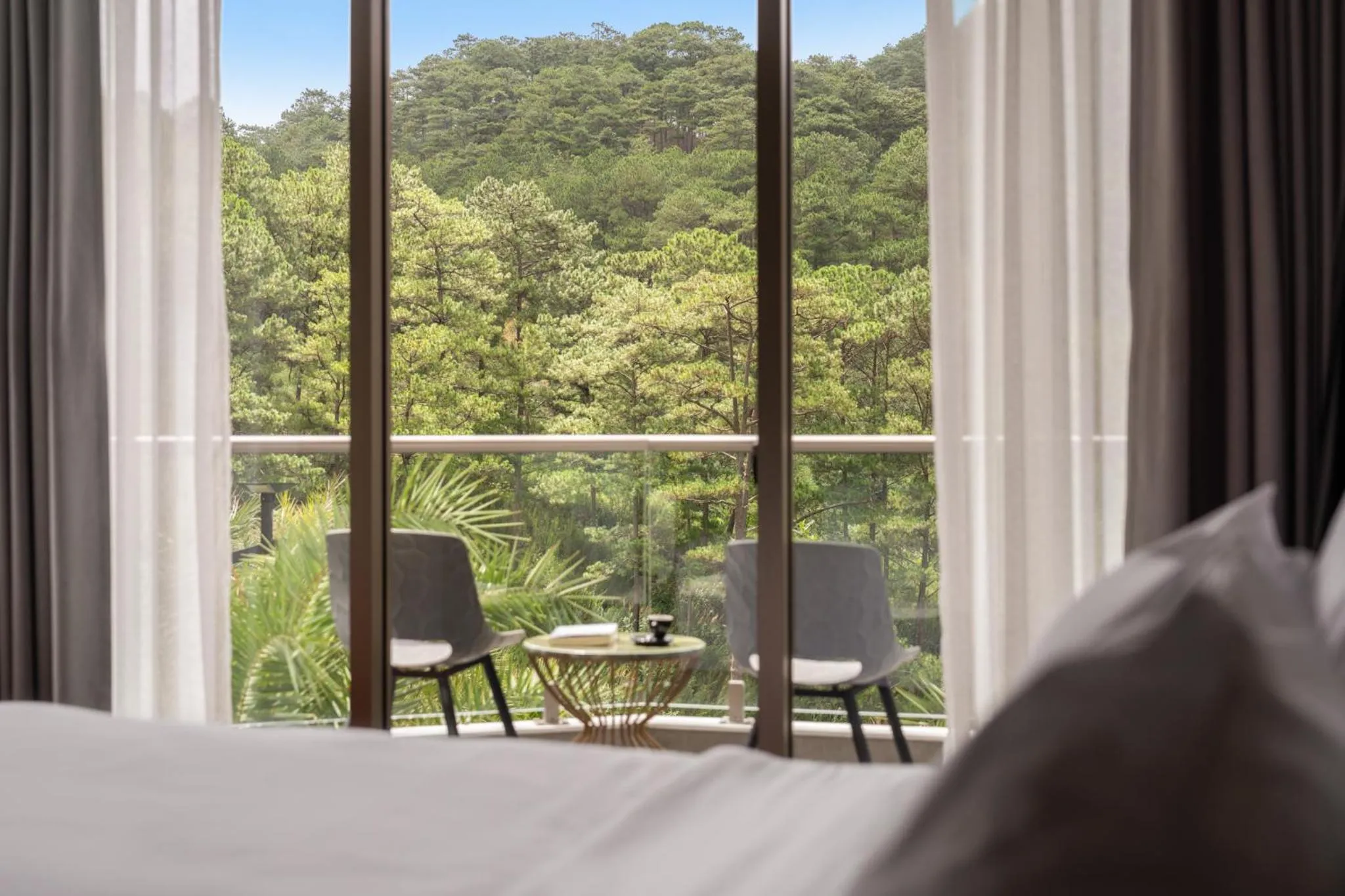 Bed in Payon Dalat Villa